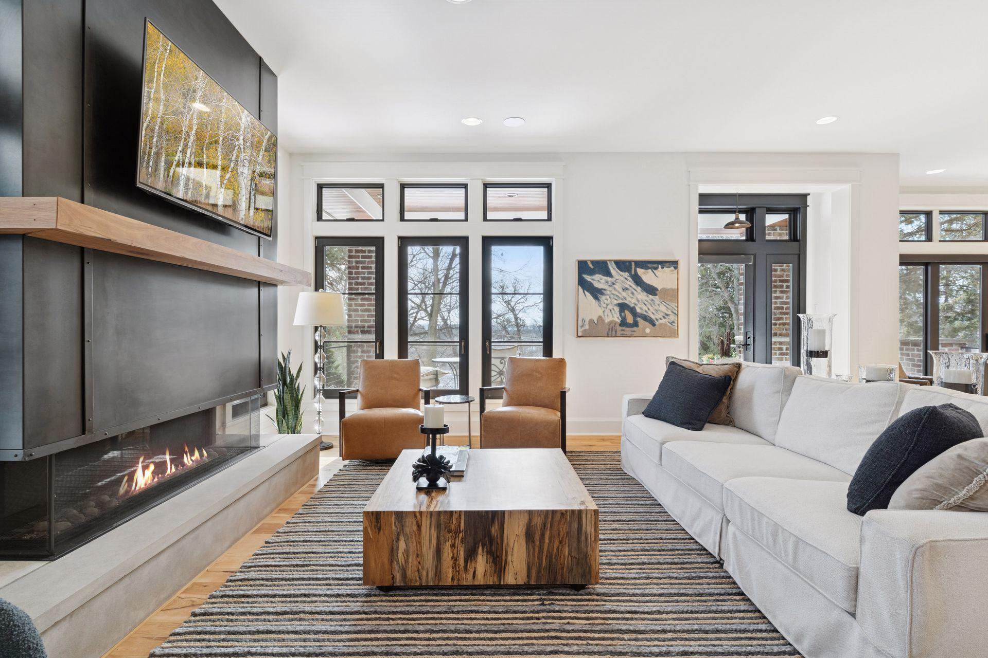 373 Park Street E Property Photo 18