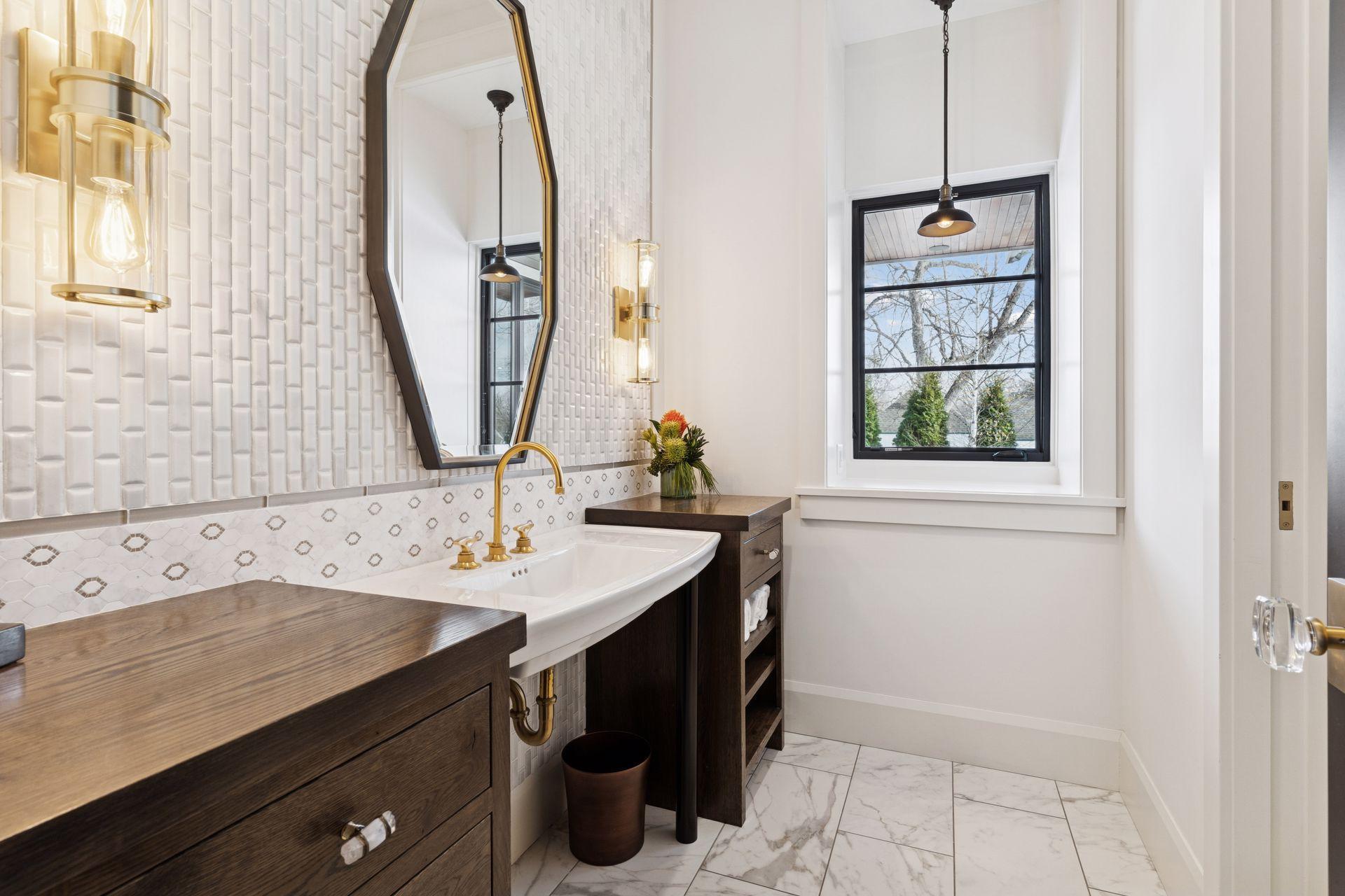 373 Park Street E Property Photo 29