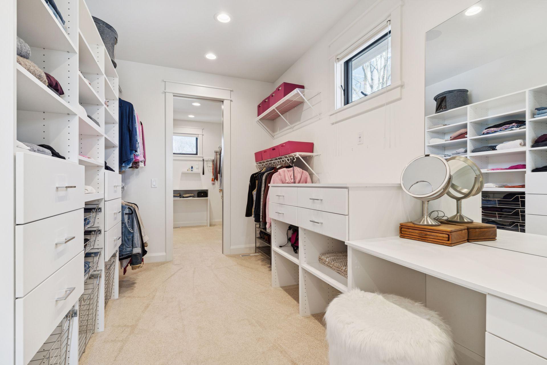 373 Park Street E Property Photo 42