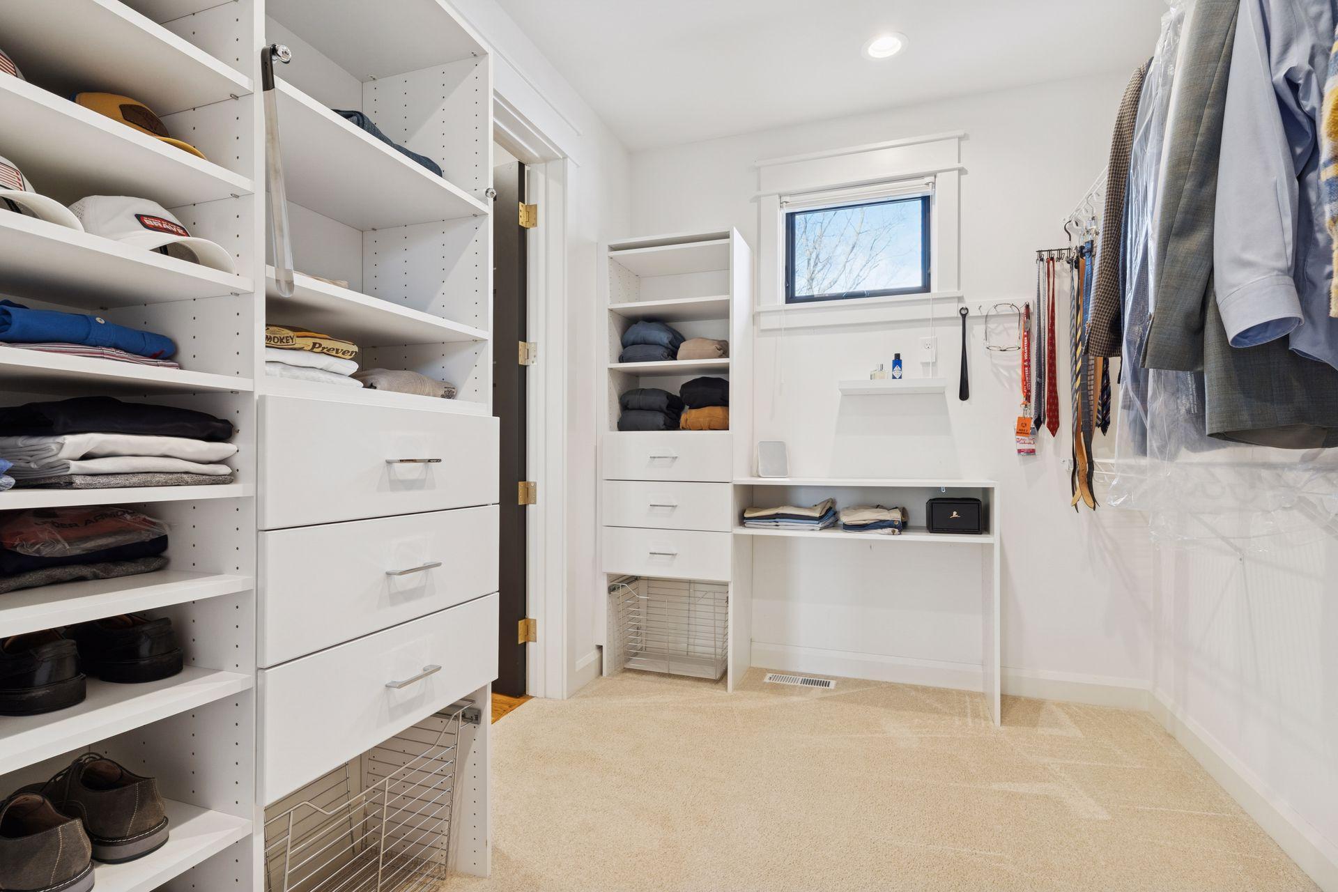 373 Park Street E Property Photo 43