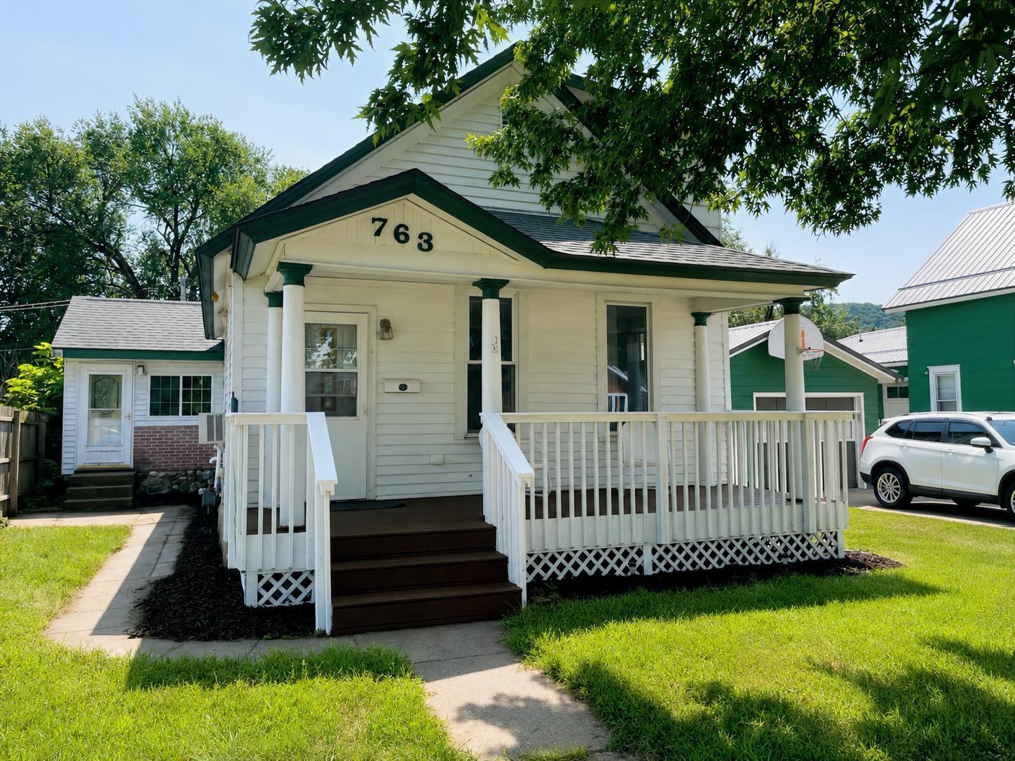 763 W Mark Street Property Photo 1
