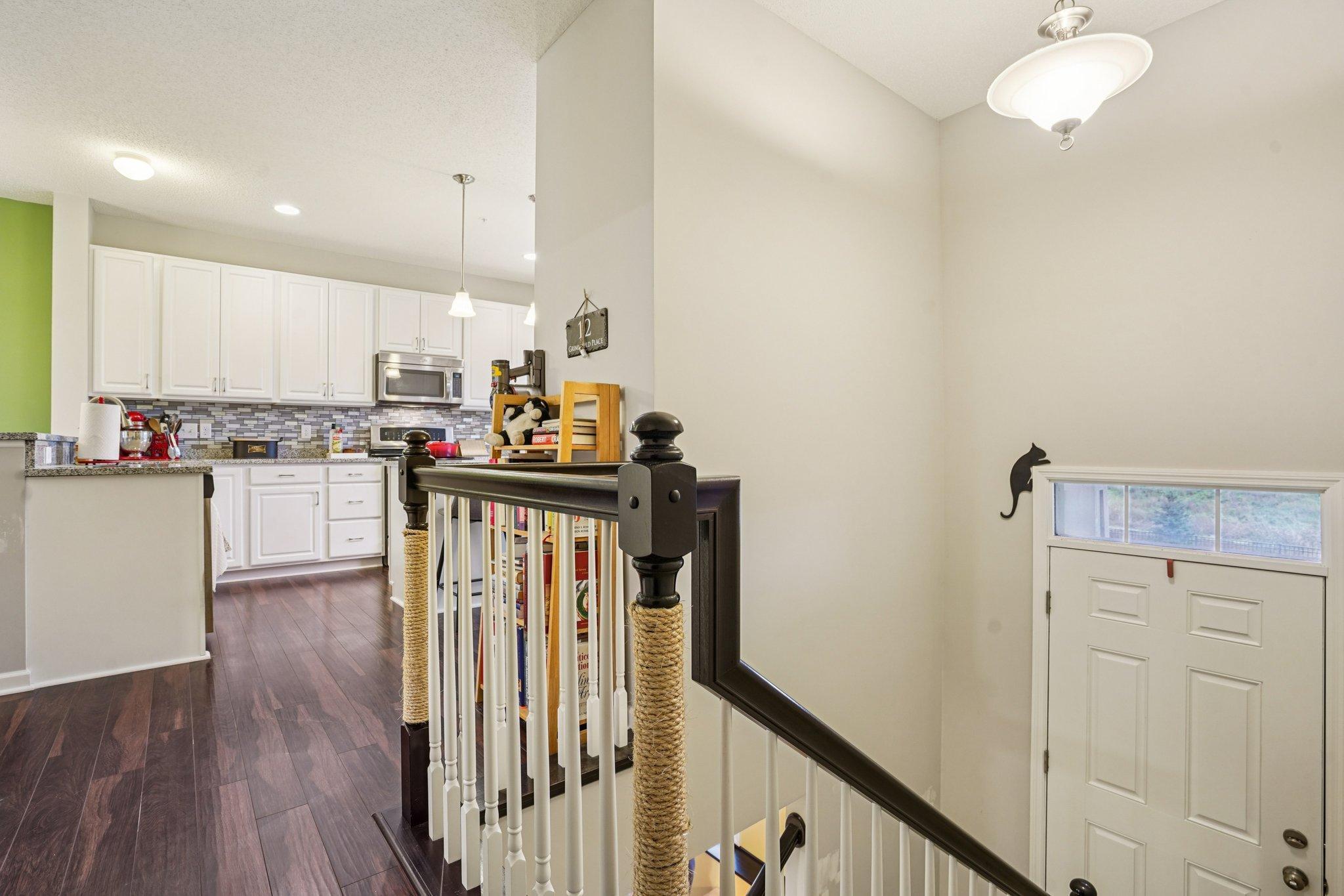 5125 95th Way N Property Photo 3