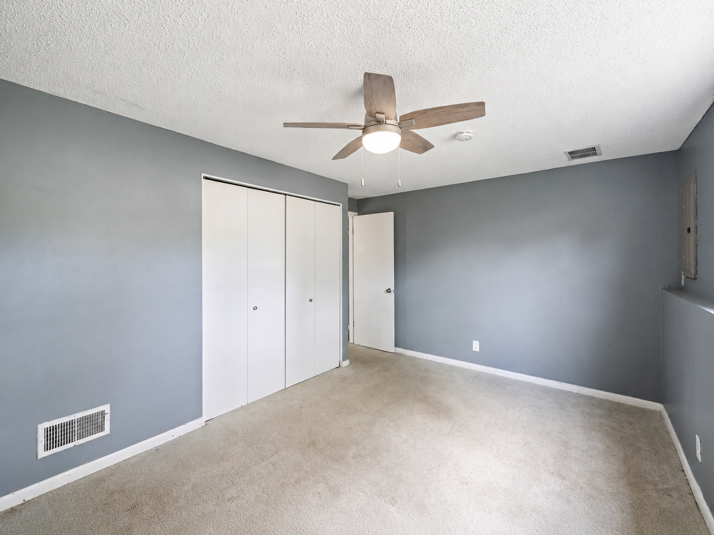 893 Whitney Drive Property Photo 12