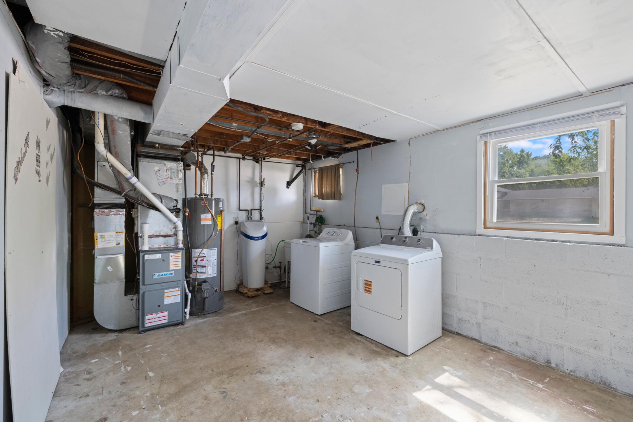 893 Whitney Drive Property Photo 31