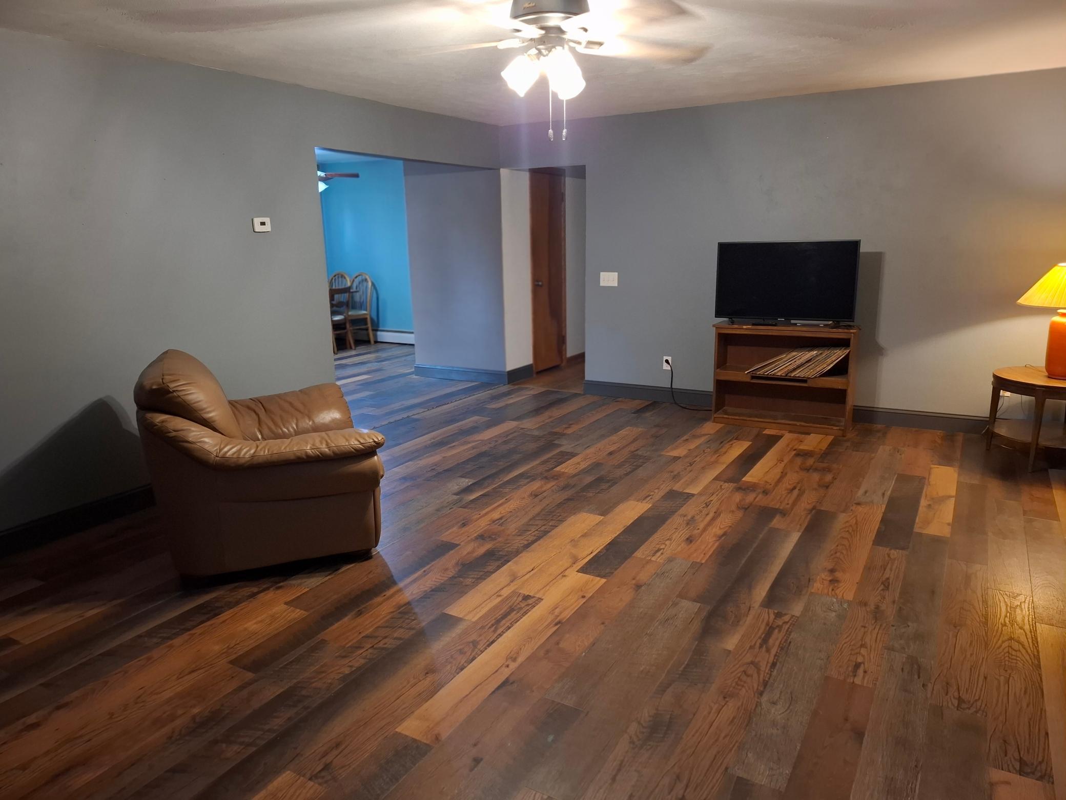 110 Robert Street Property Photo 13