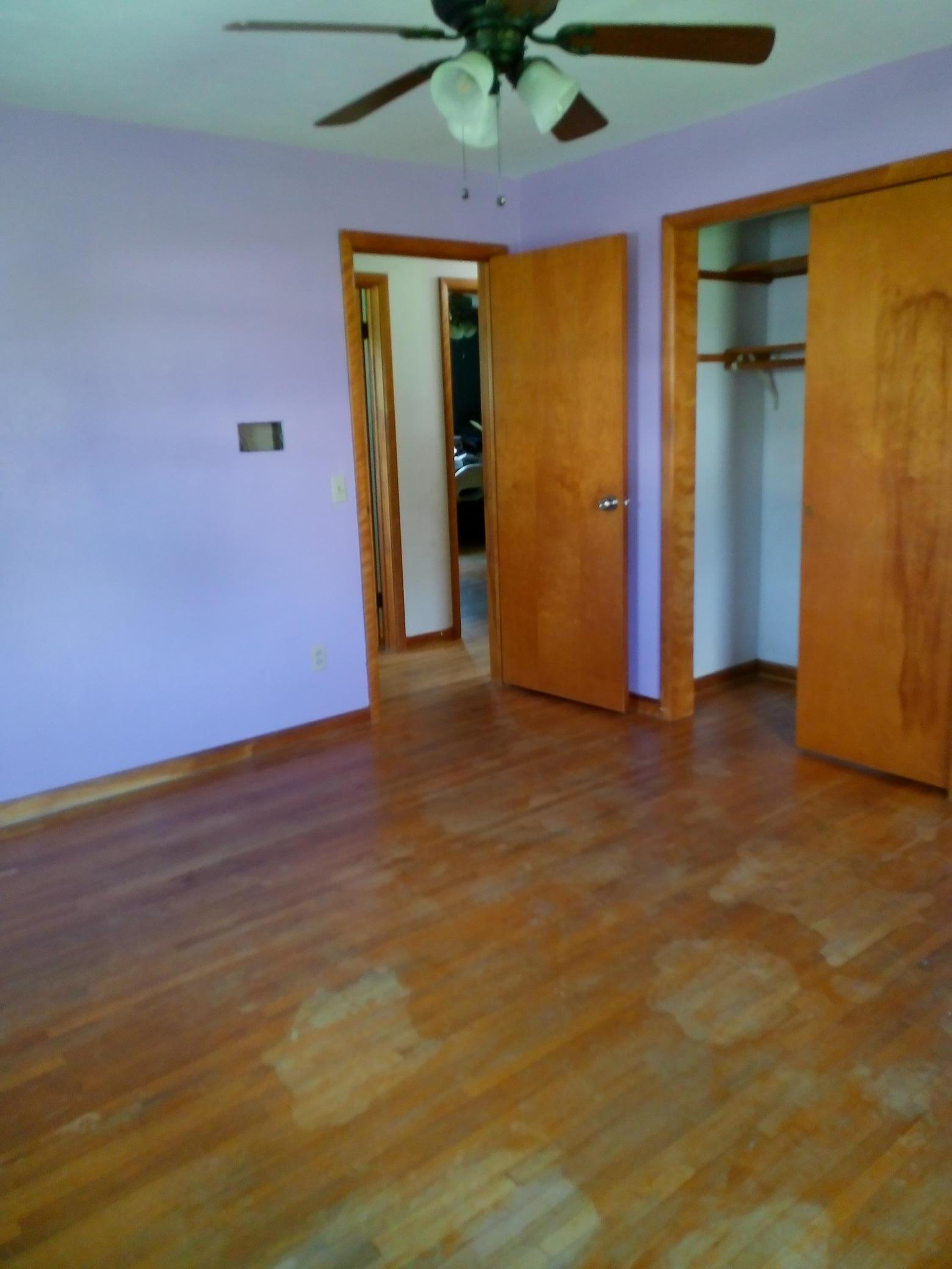 110 Robert Street Property Photo 28