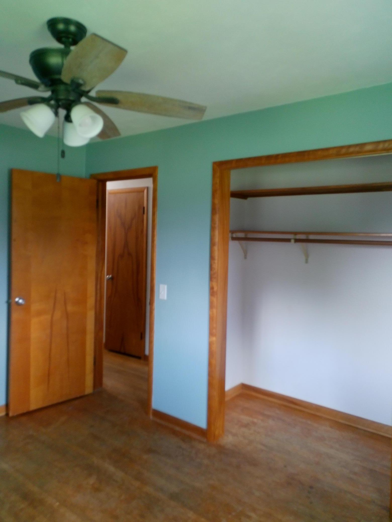 110 Robert Street Property Photo 31