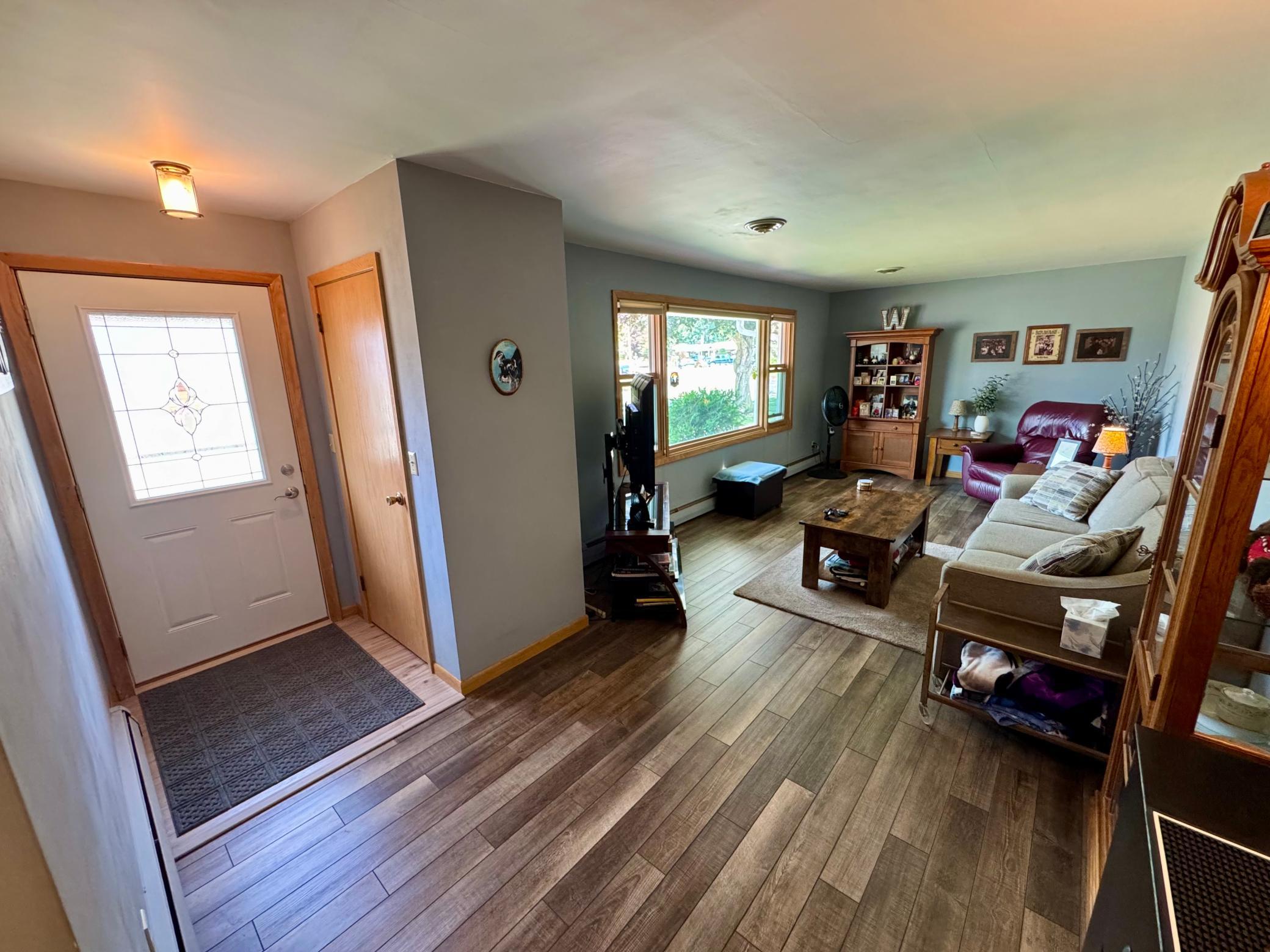 334 Oak Street Property Photo 4