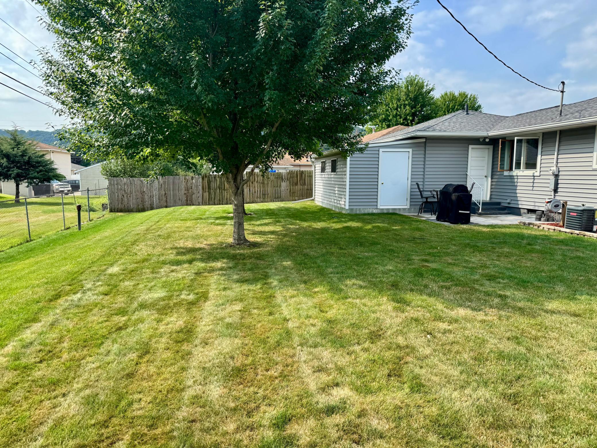 334 Oak Street Property Photo 25