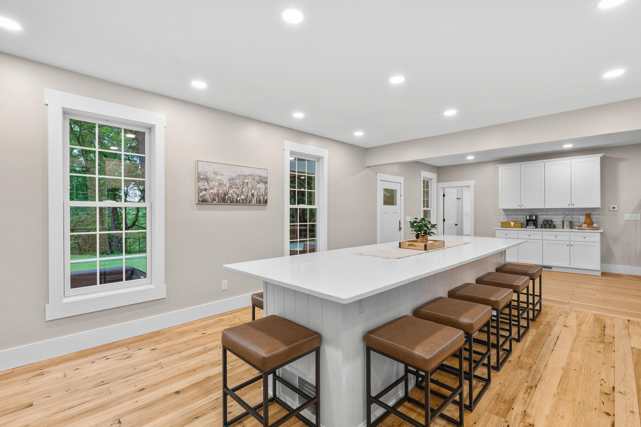 1010 Spring Street Property Photo 19