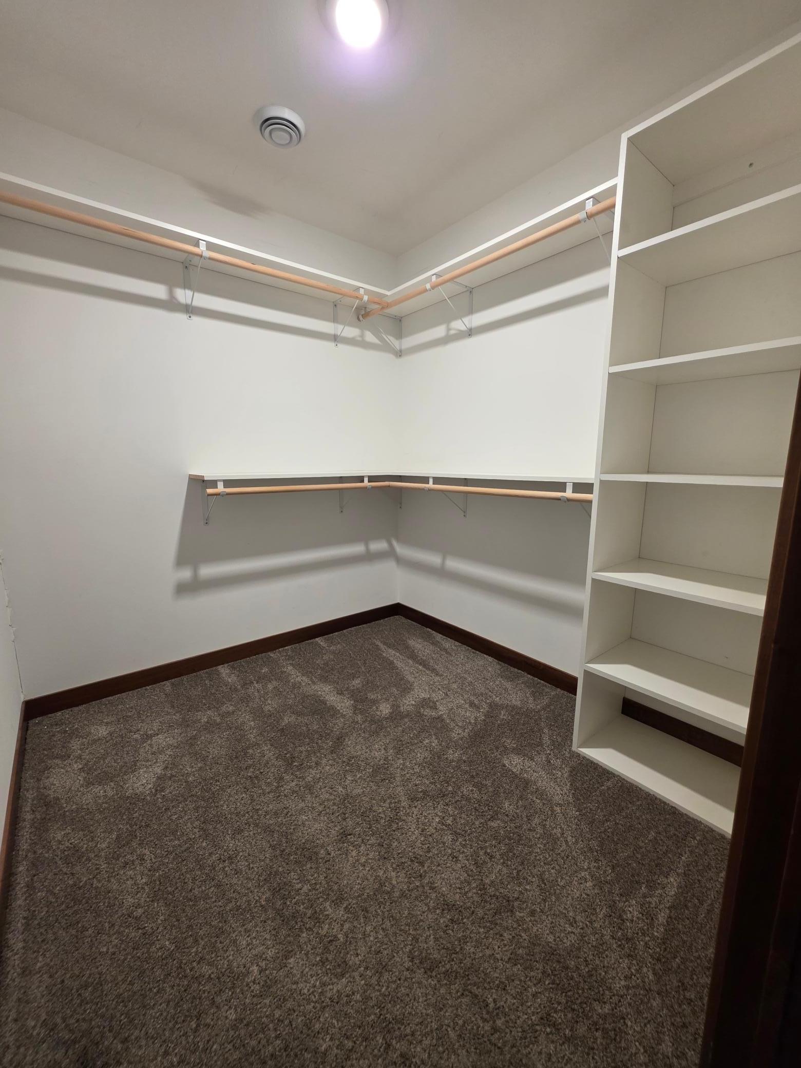 205 Custer Avenue N Property Photo 9