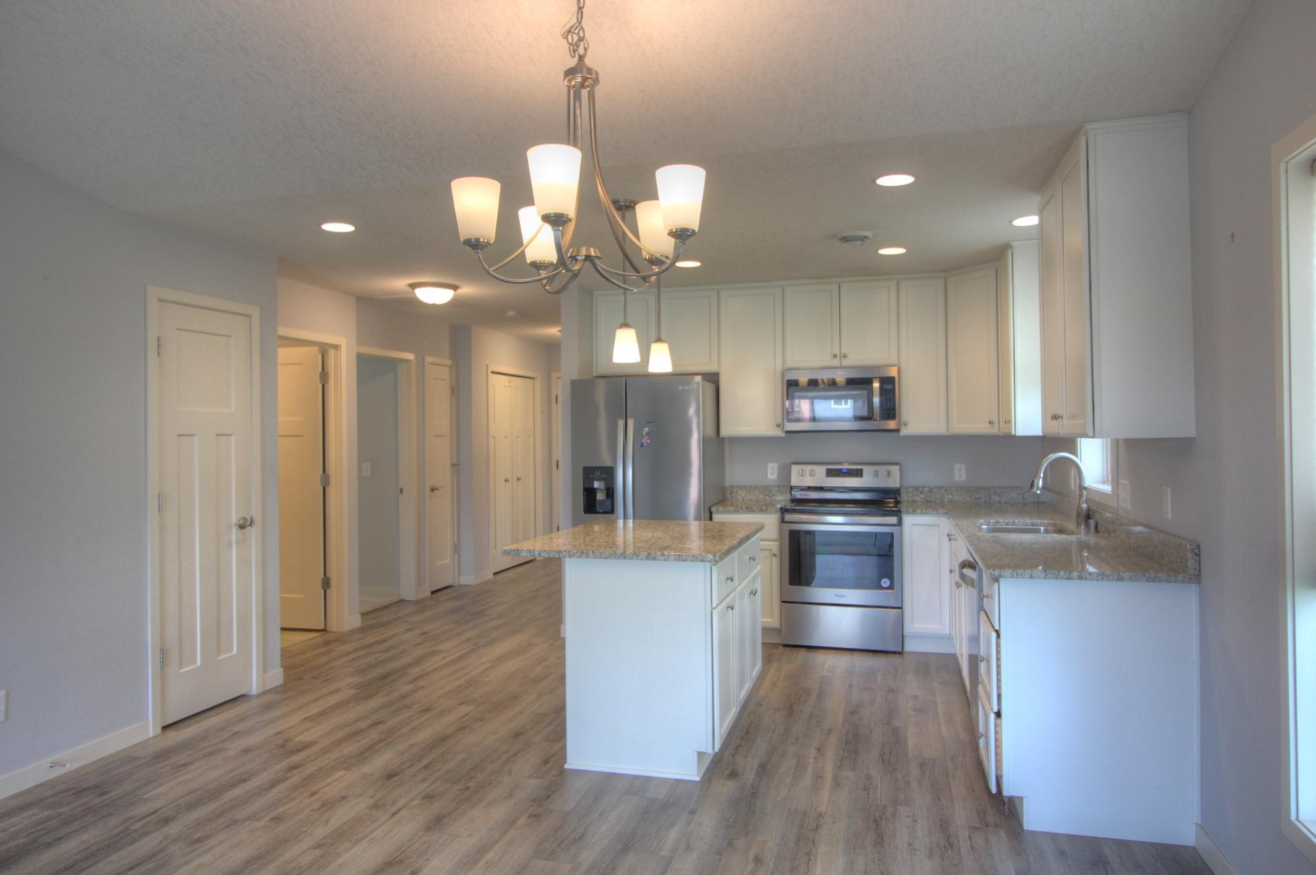 2734 Ridgeview Drive Property Photo 7