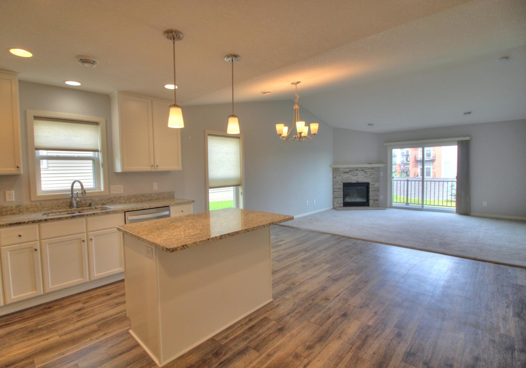 2734 Ridgeview Drive Property Photo 10