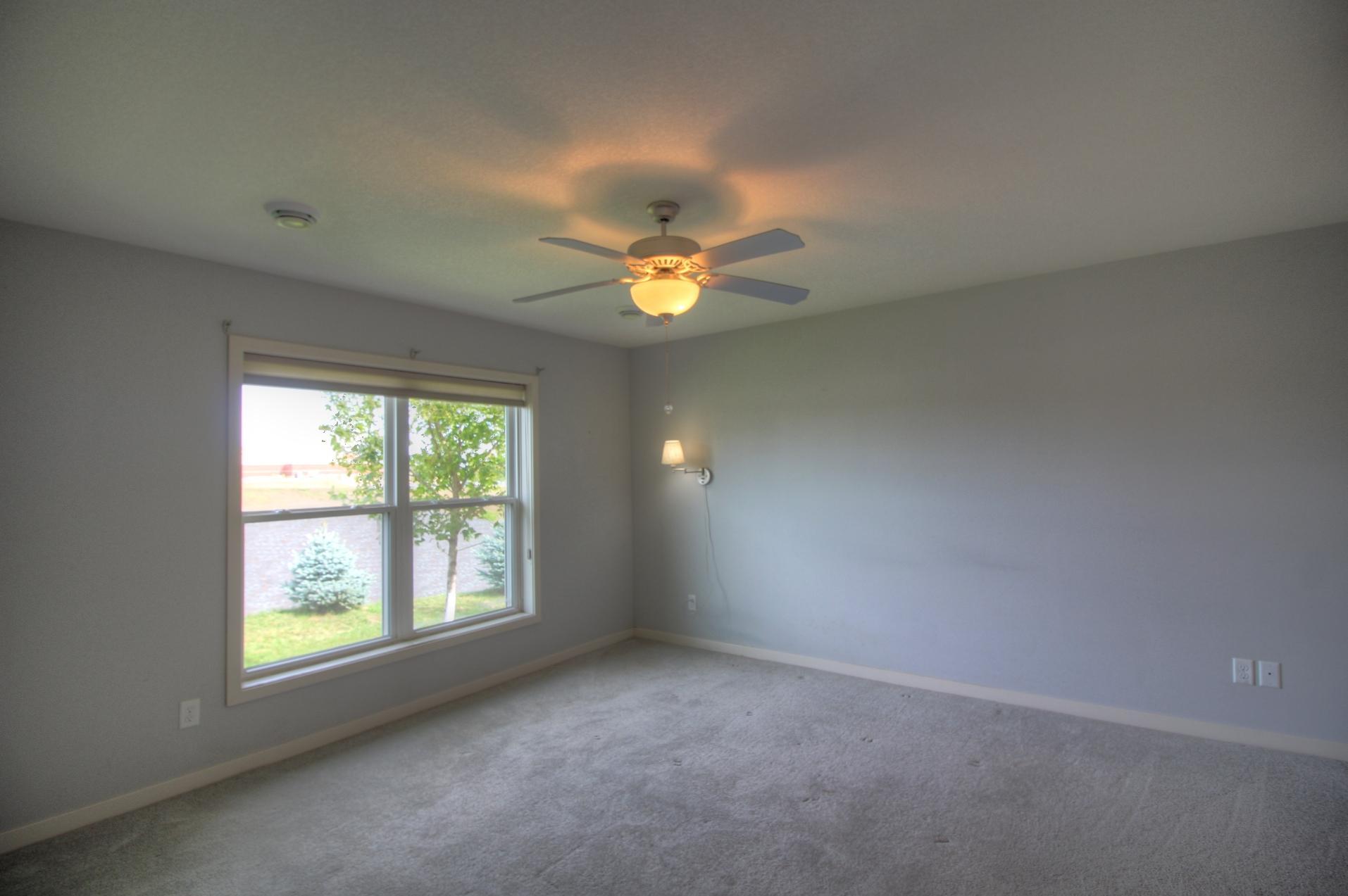 2734 Ridgeview Drive Property Photo 11
