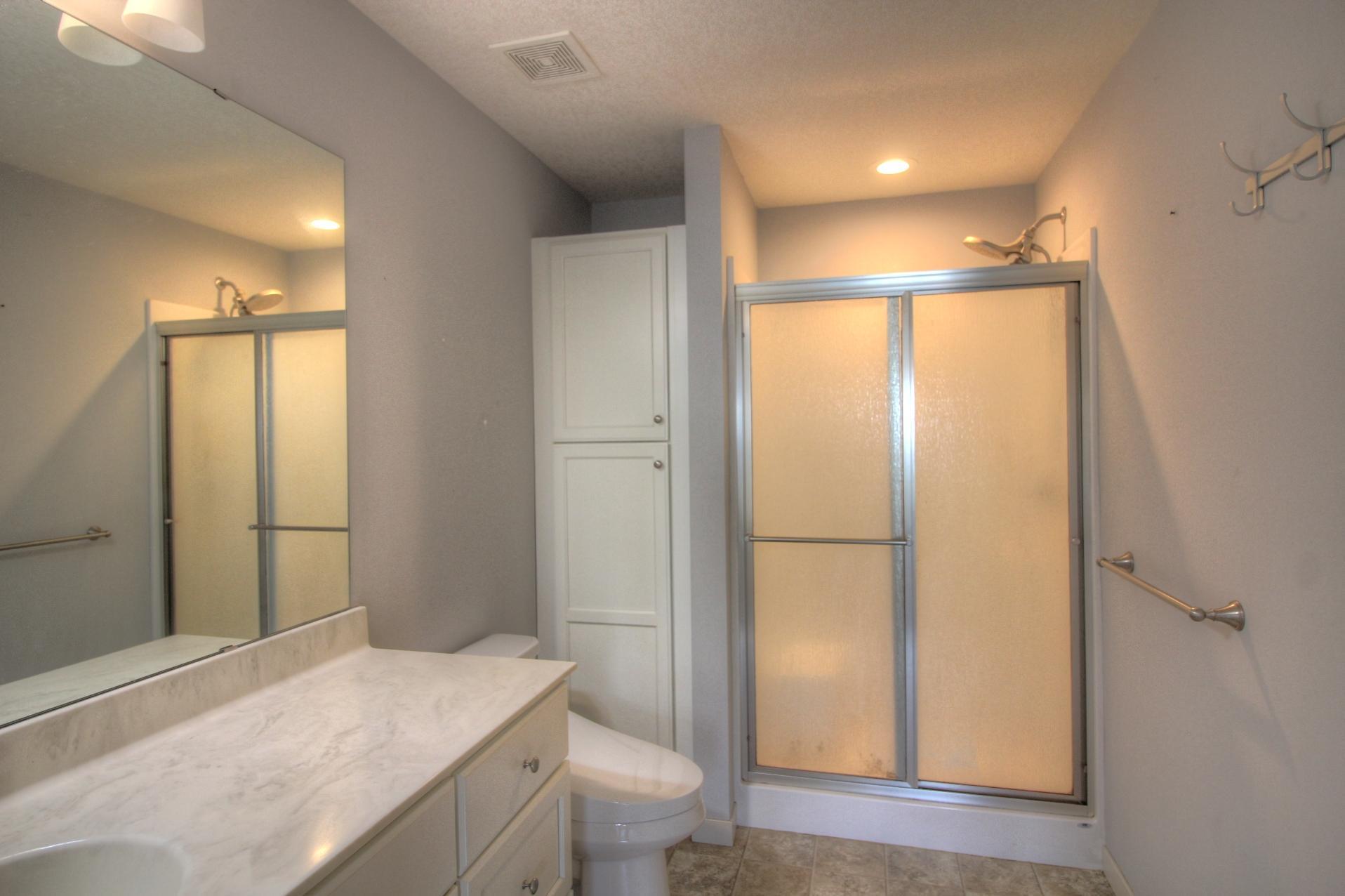 2734 Ridgeview Drive Property Photo 13