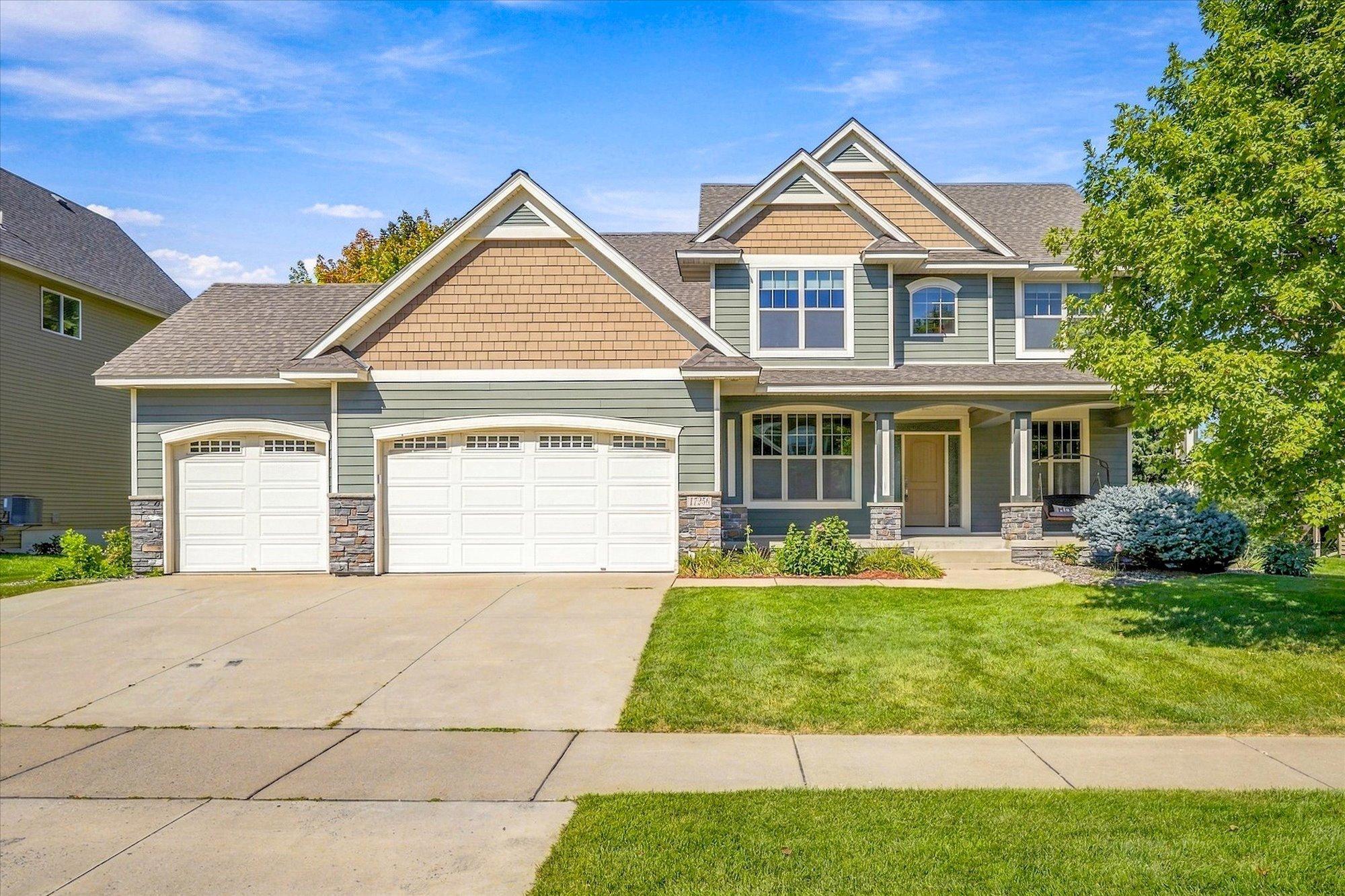 17256 64th Place N Property Photo 1
