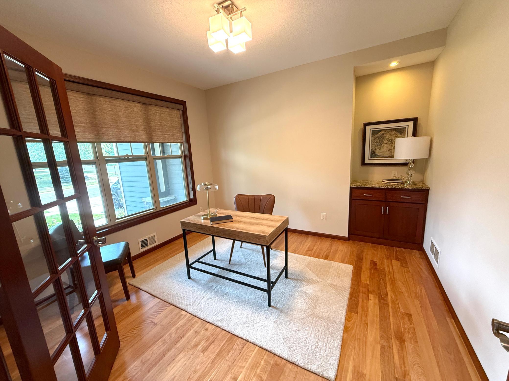 17256 64th Place N Property Photo 9