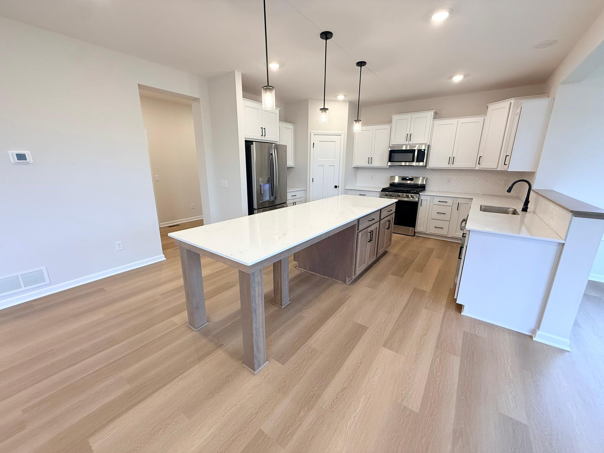 11614 19th Street Ne Property Photo 5