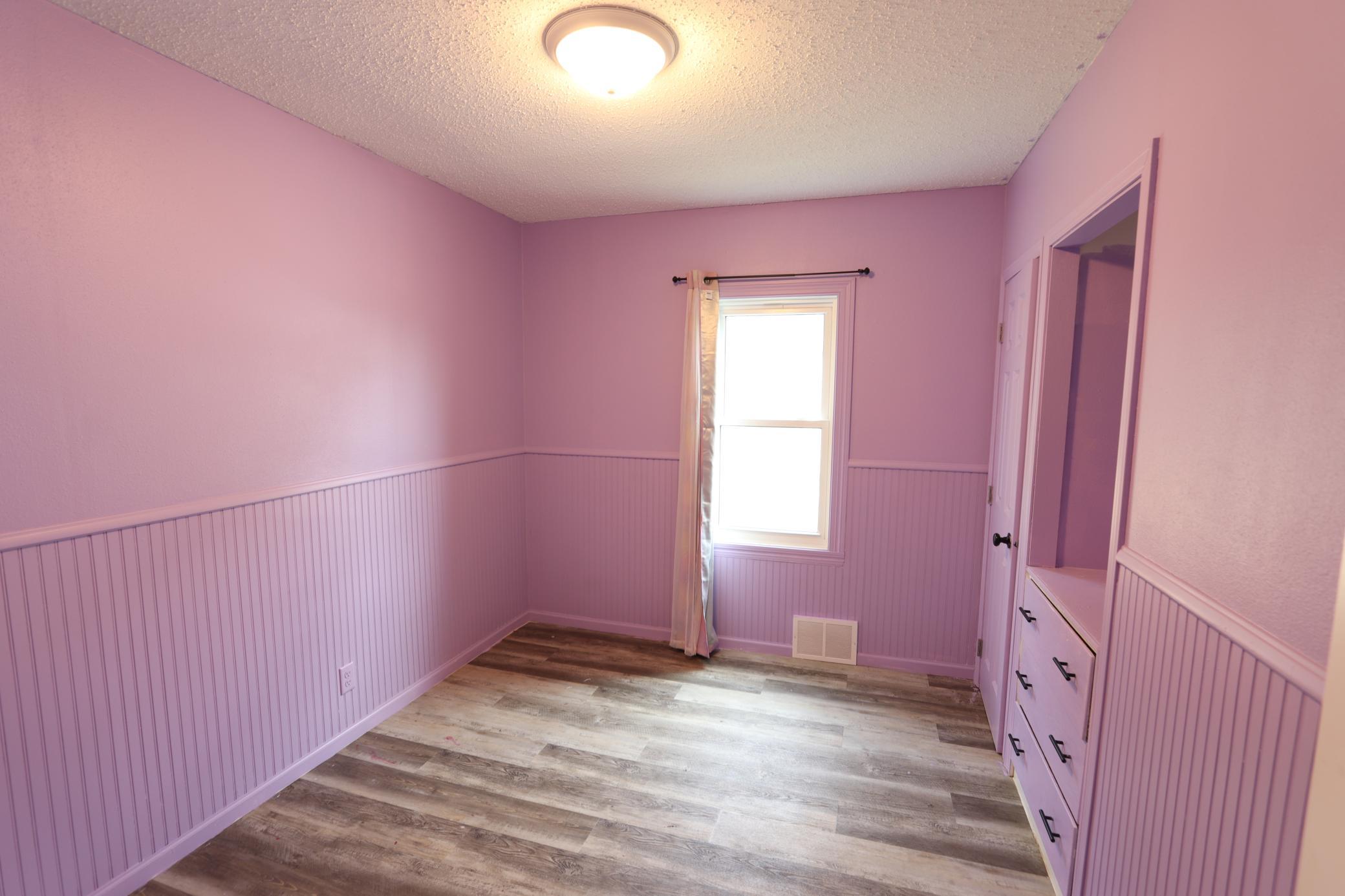 105 Atlantic Avenue E Property Photo 13
