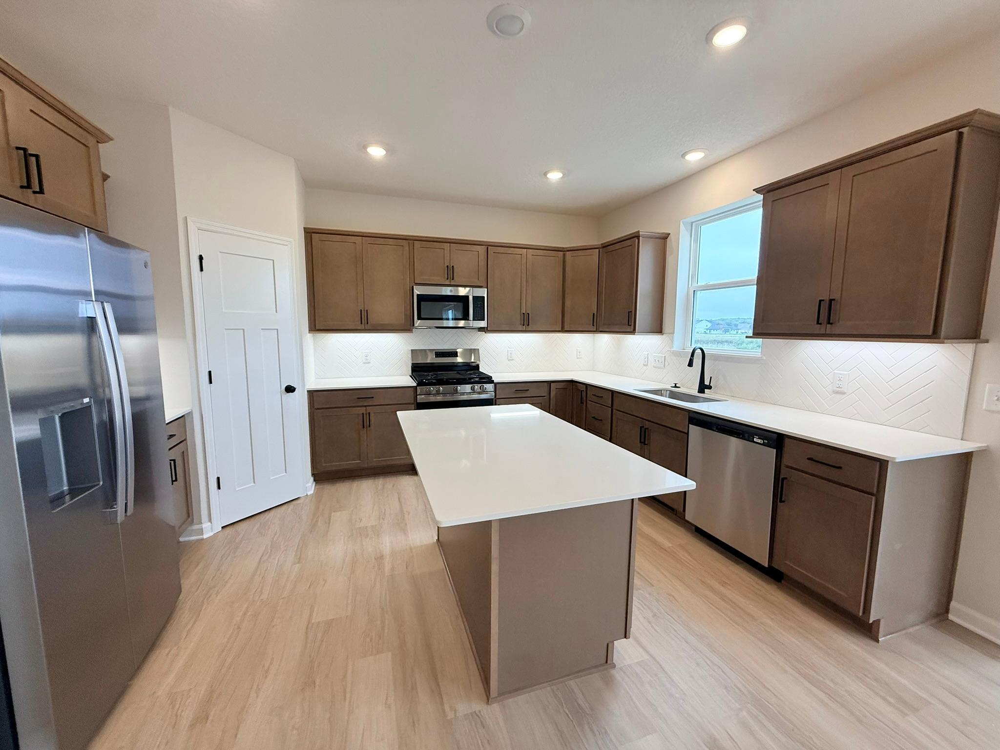 11630 16th Circle NE Property Photo 1