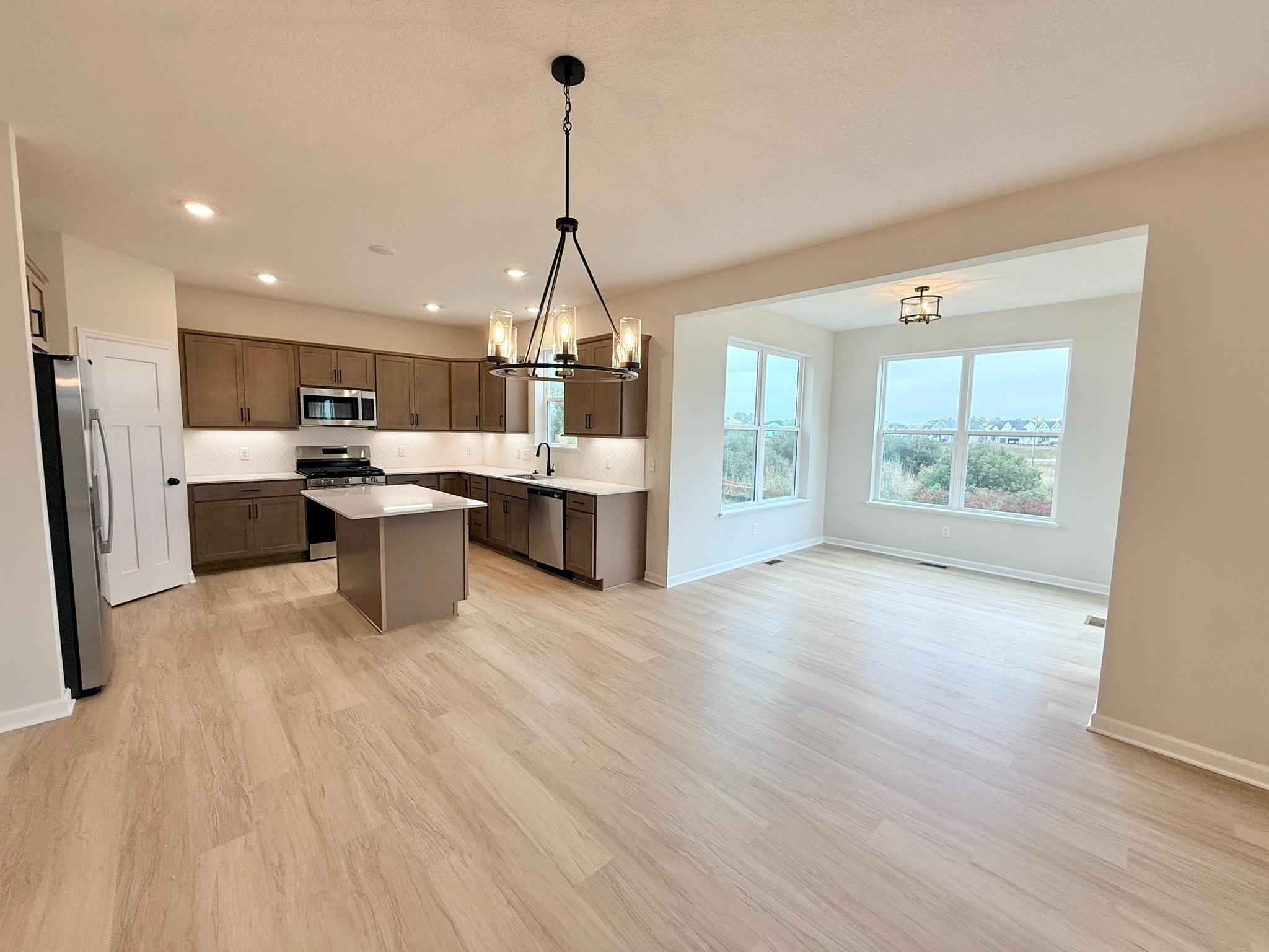 11630 16th Circle Ne Property Photo 3