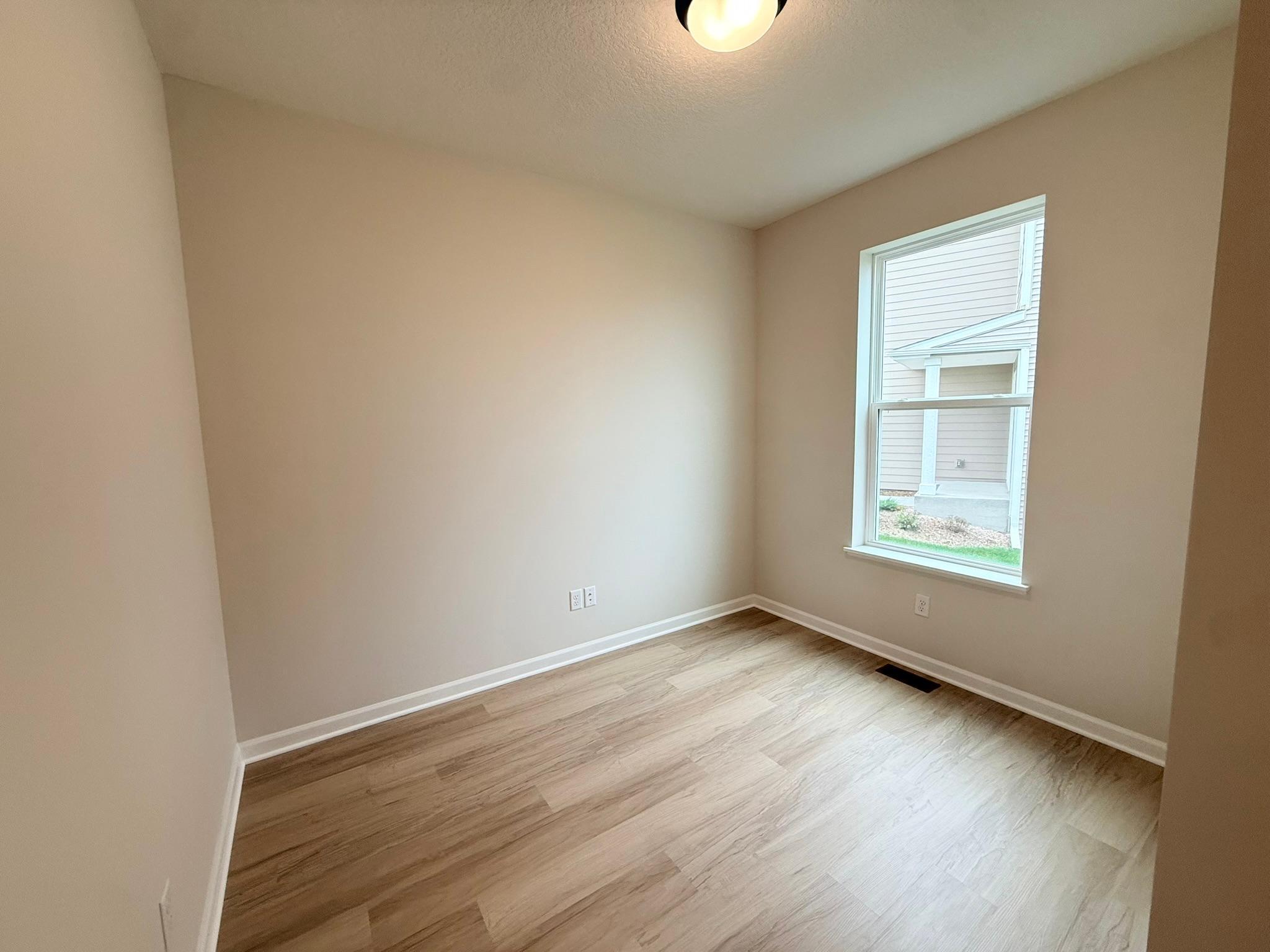 11630 16th Circle Ne Property Photo 8