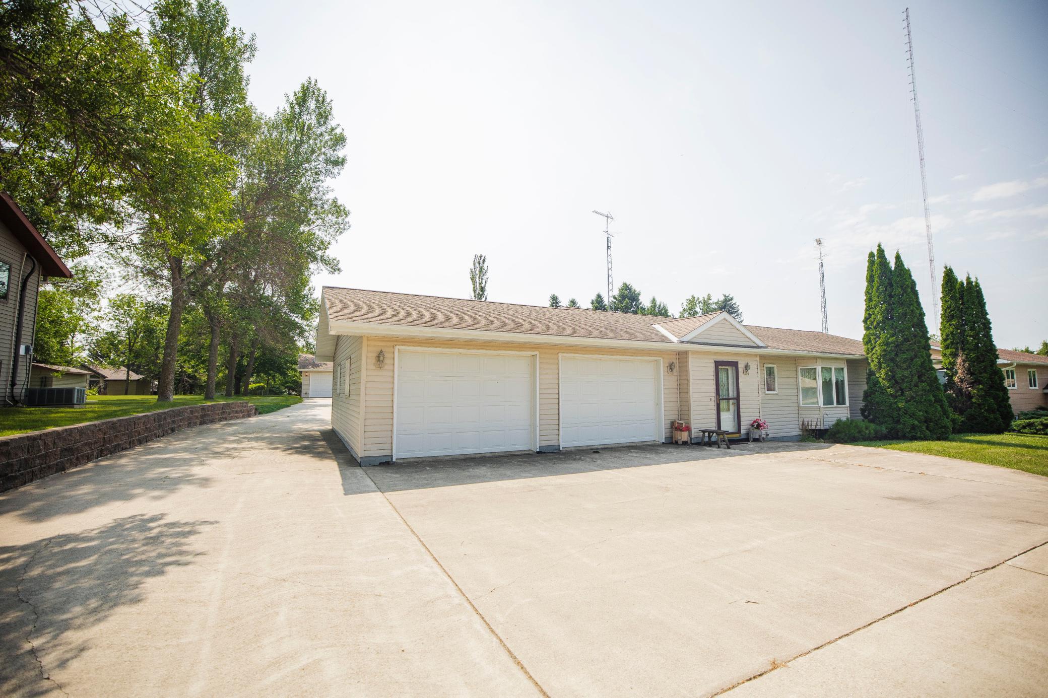 20717 464th Avenue Property Photo 2