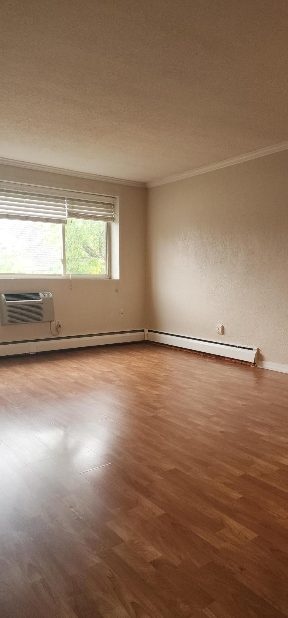 3120 Hennepin Avenue 306 Property Photo 4