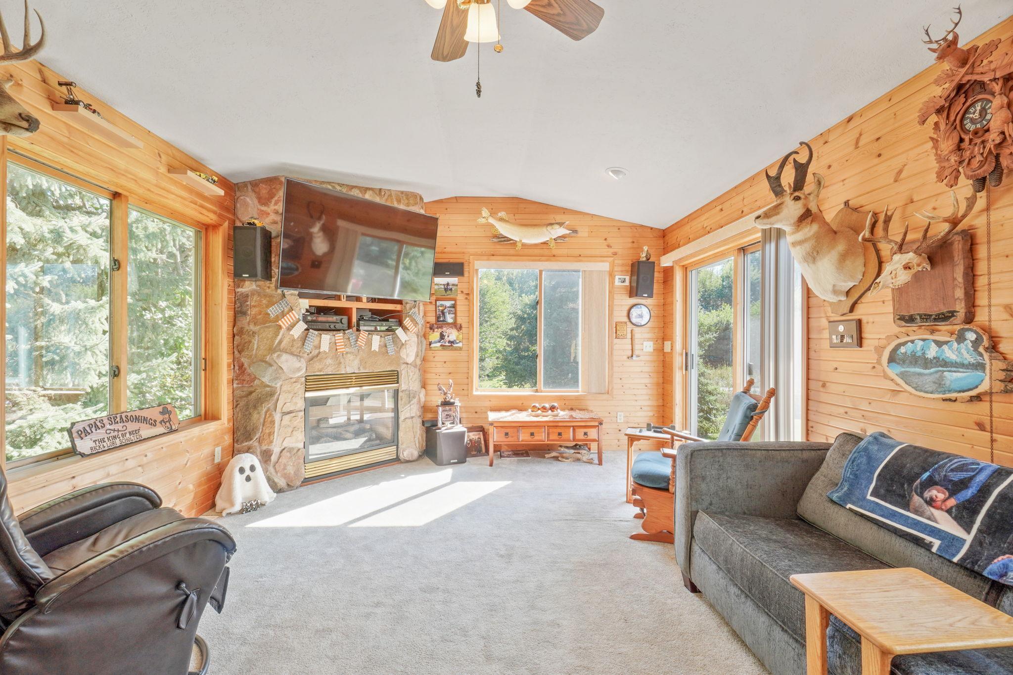 310 D Scholten Drive Property Photo 28
