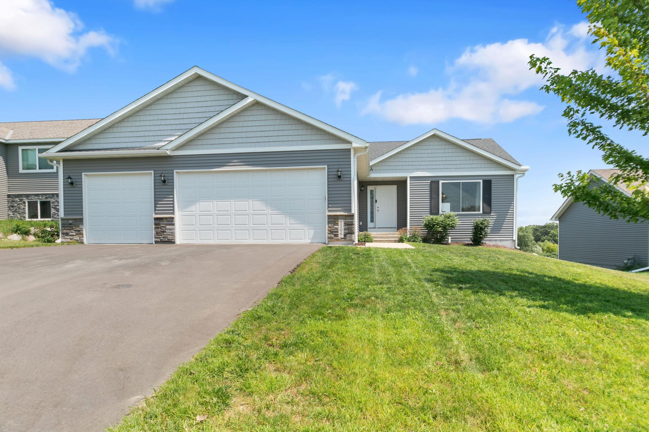 1106 Rolling Hills Drive Nw Property Photo 1