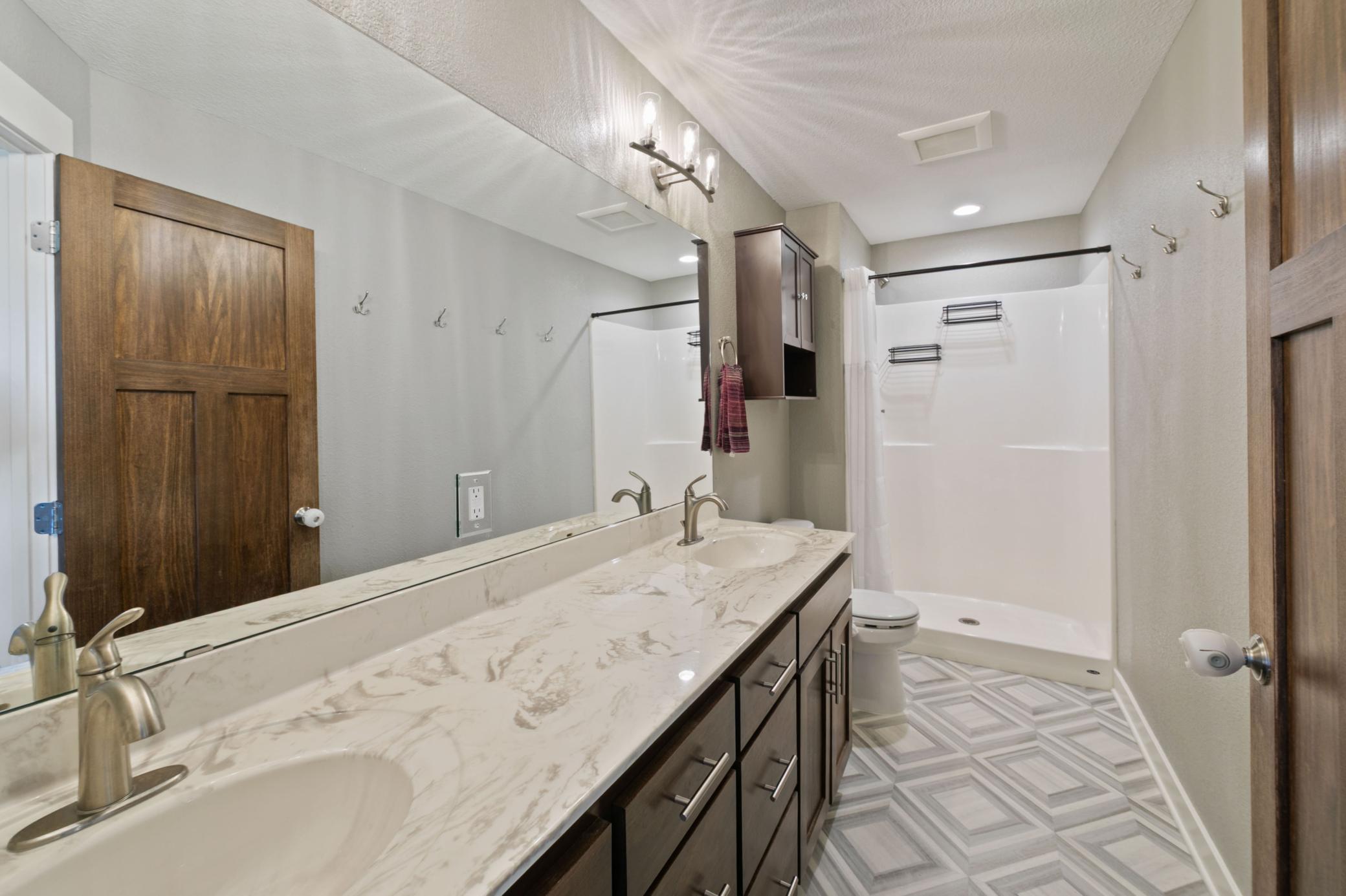 1106 Rolling Hills Drive Nw Property Photo 13