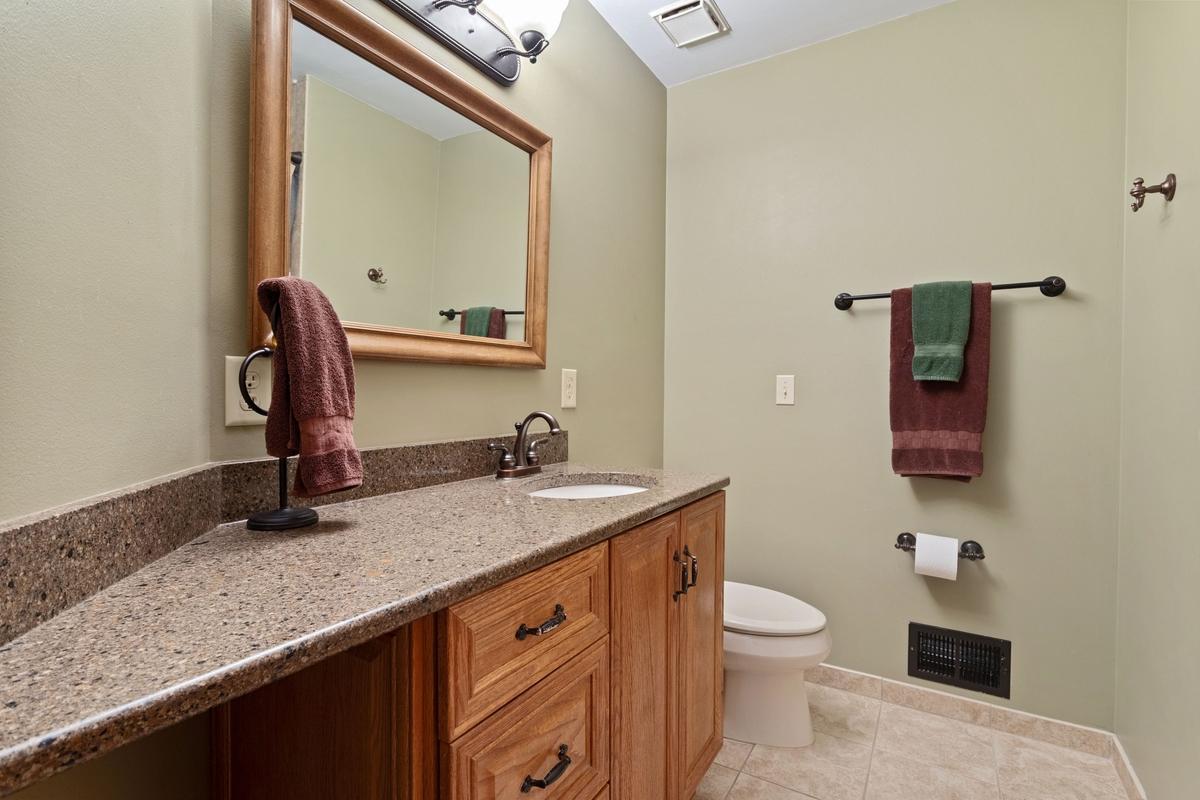 7020 Beacon Circle Property Photo 32