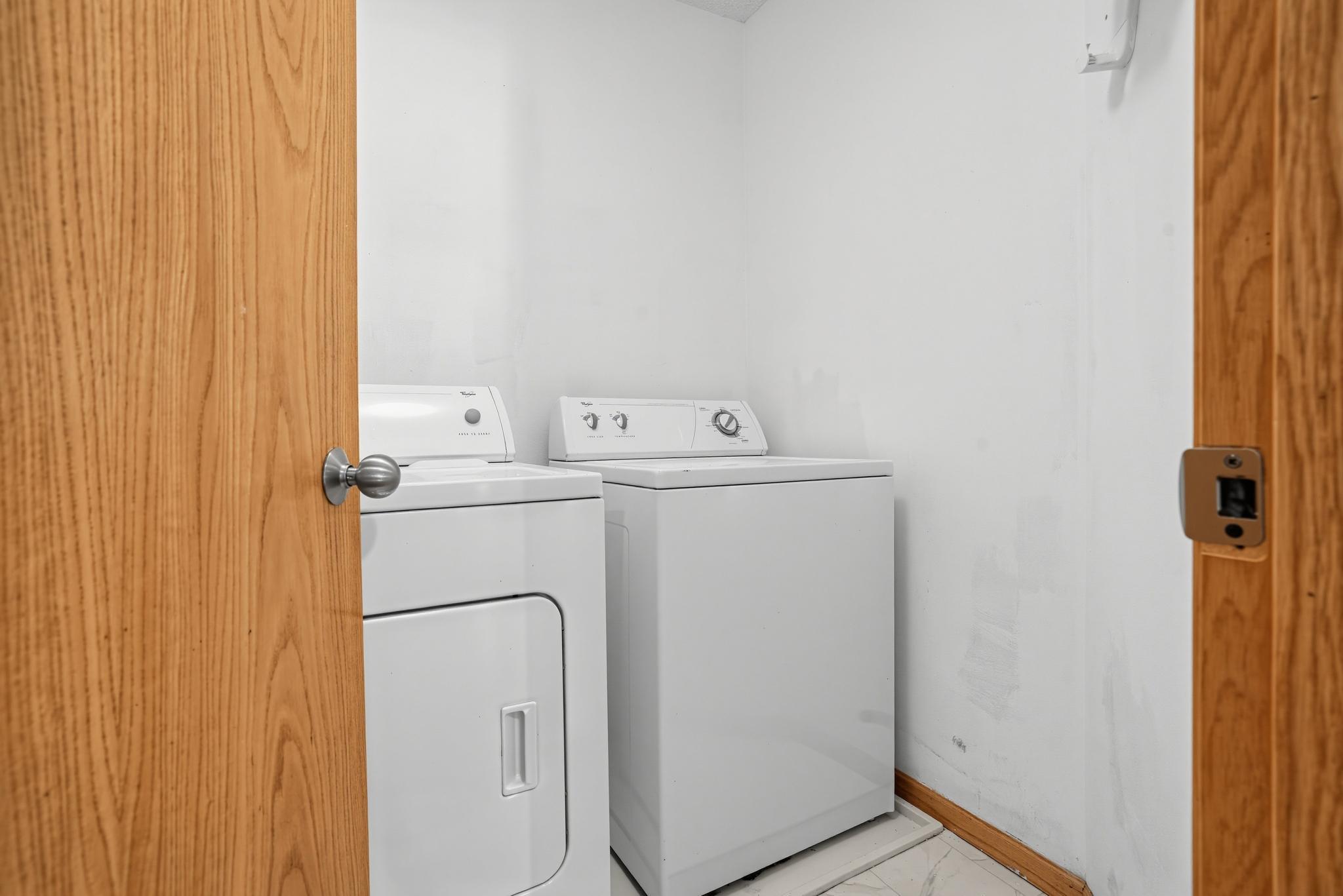 1473 Magnolia Avenue E Property Photo 6