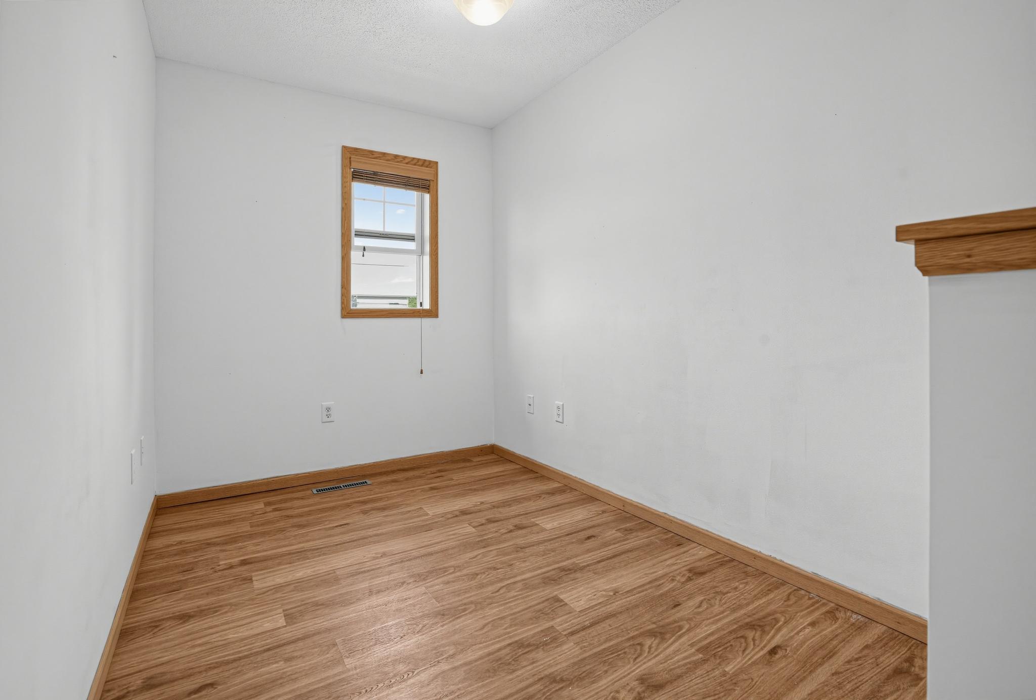 1473 Magnolia Avenue E Property Photo 10