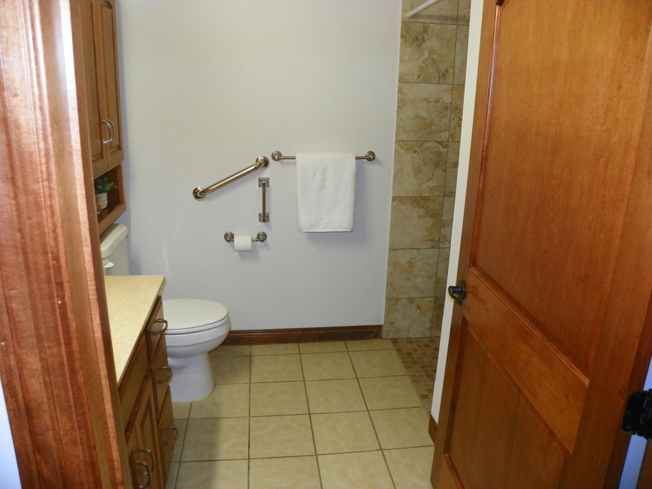 471 Coleman Avenue E Property Photo 37