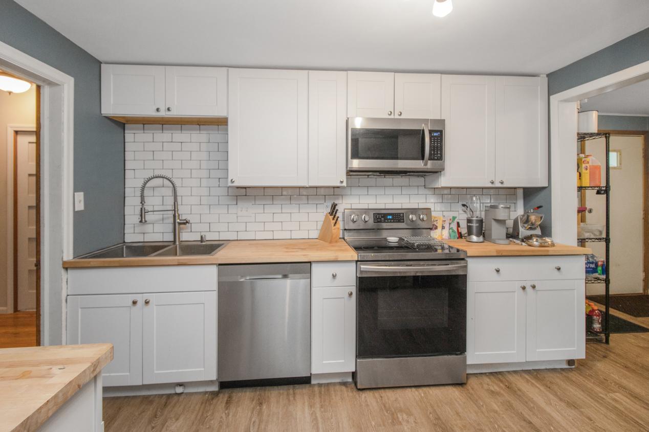 1035 Winslow Avenue Lower Unit Property Photo 4