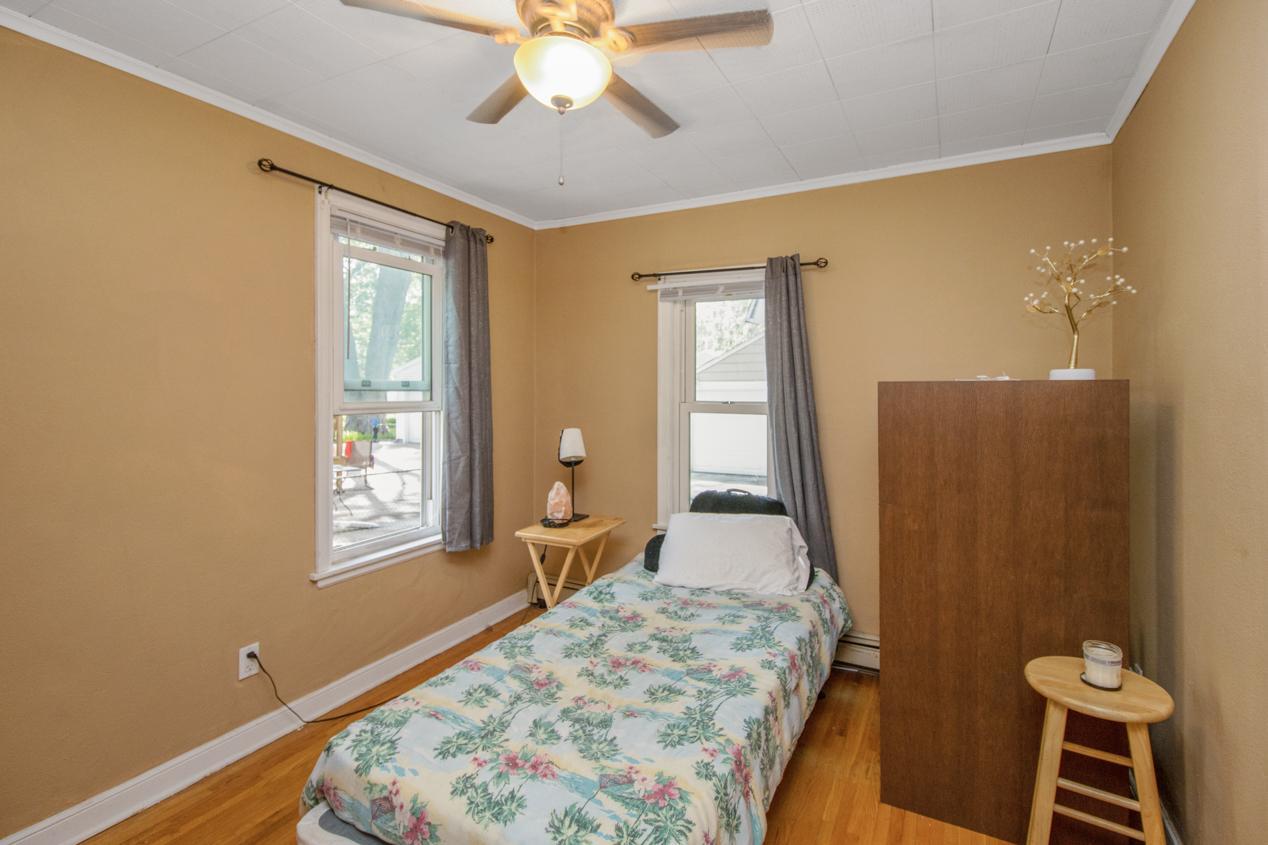 1035 Winslow Avenue Lower Unit Property Photo 7
