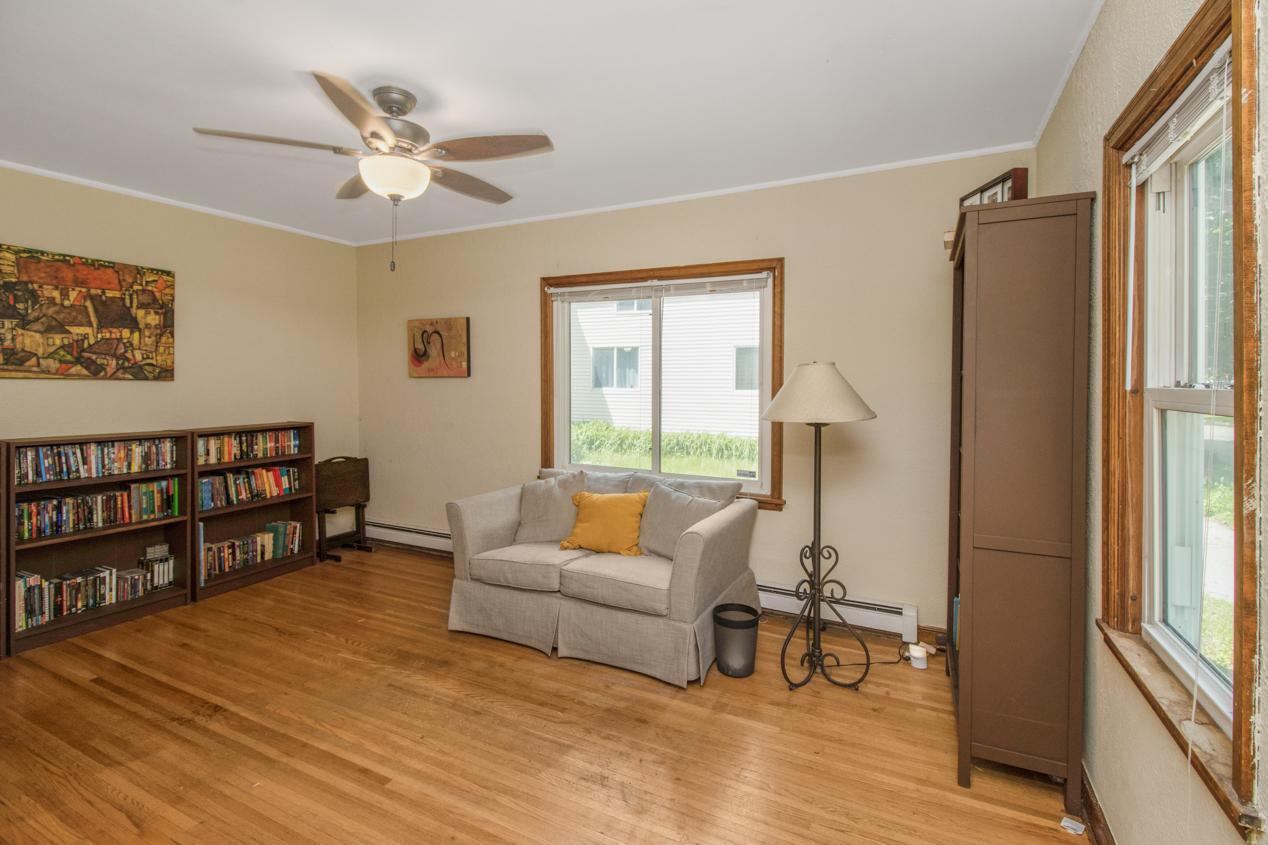 1035 Winslow Avenue Lower Unit Property Photo 12