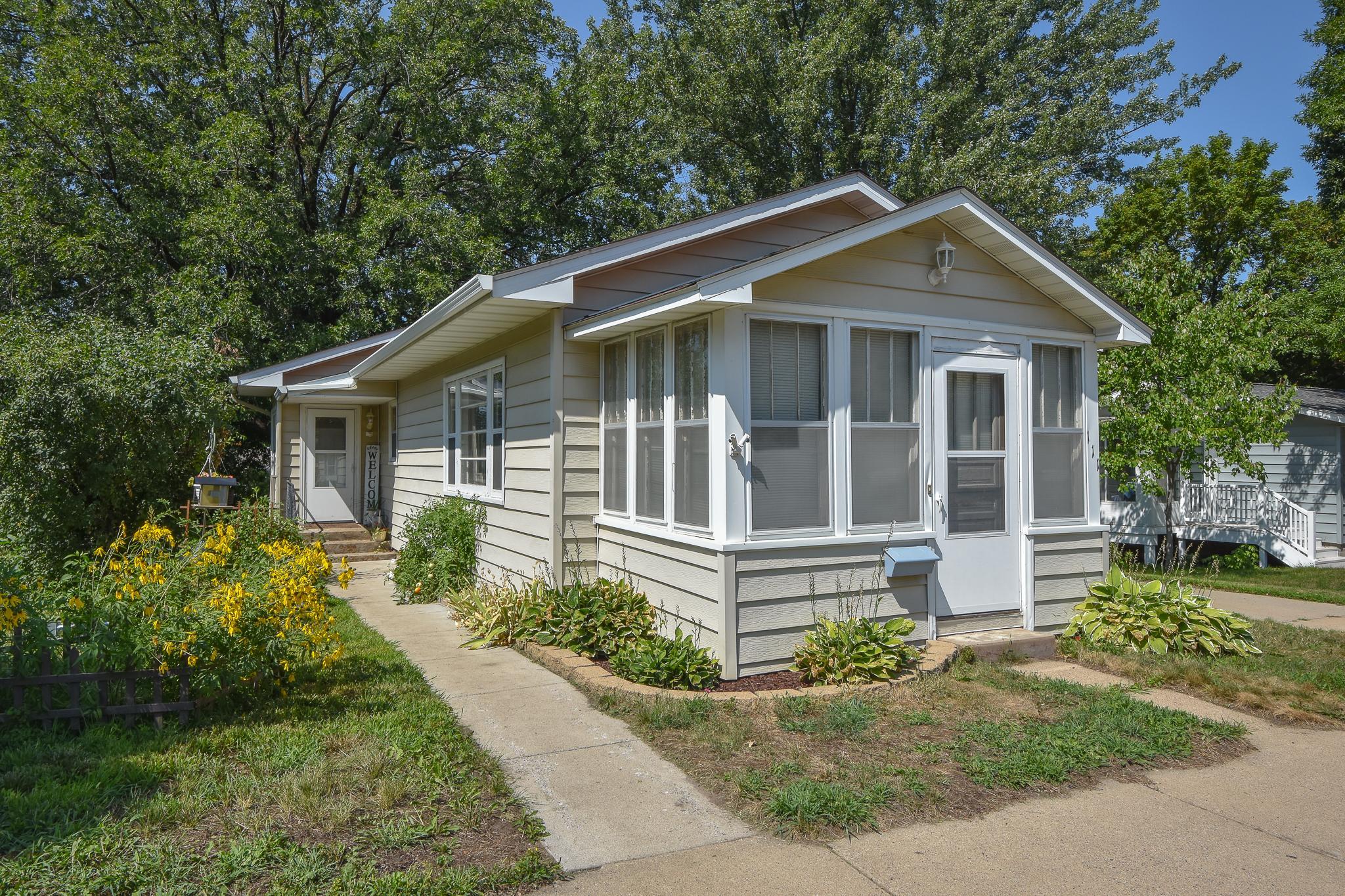 111 12th Avenue N Property Photo 1