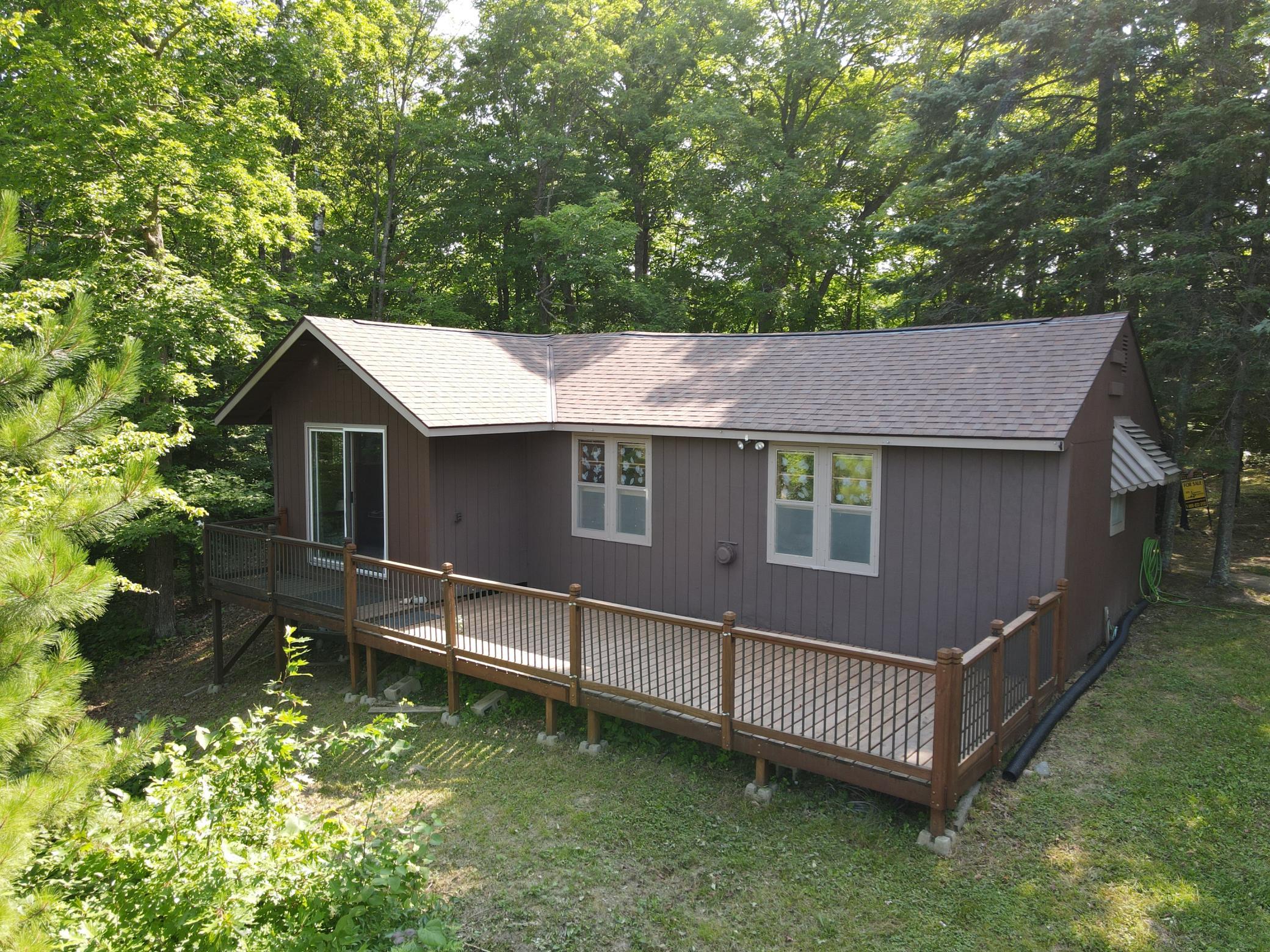 37800 Grave Lake Forest Road Property Photo 2