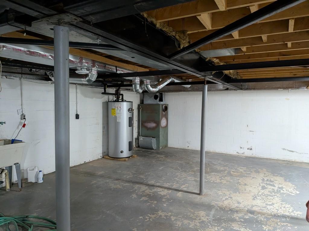 560 E Isle Street Property Photo 19