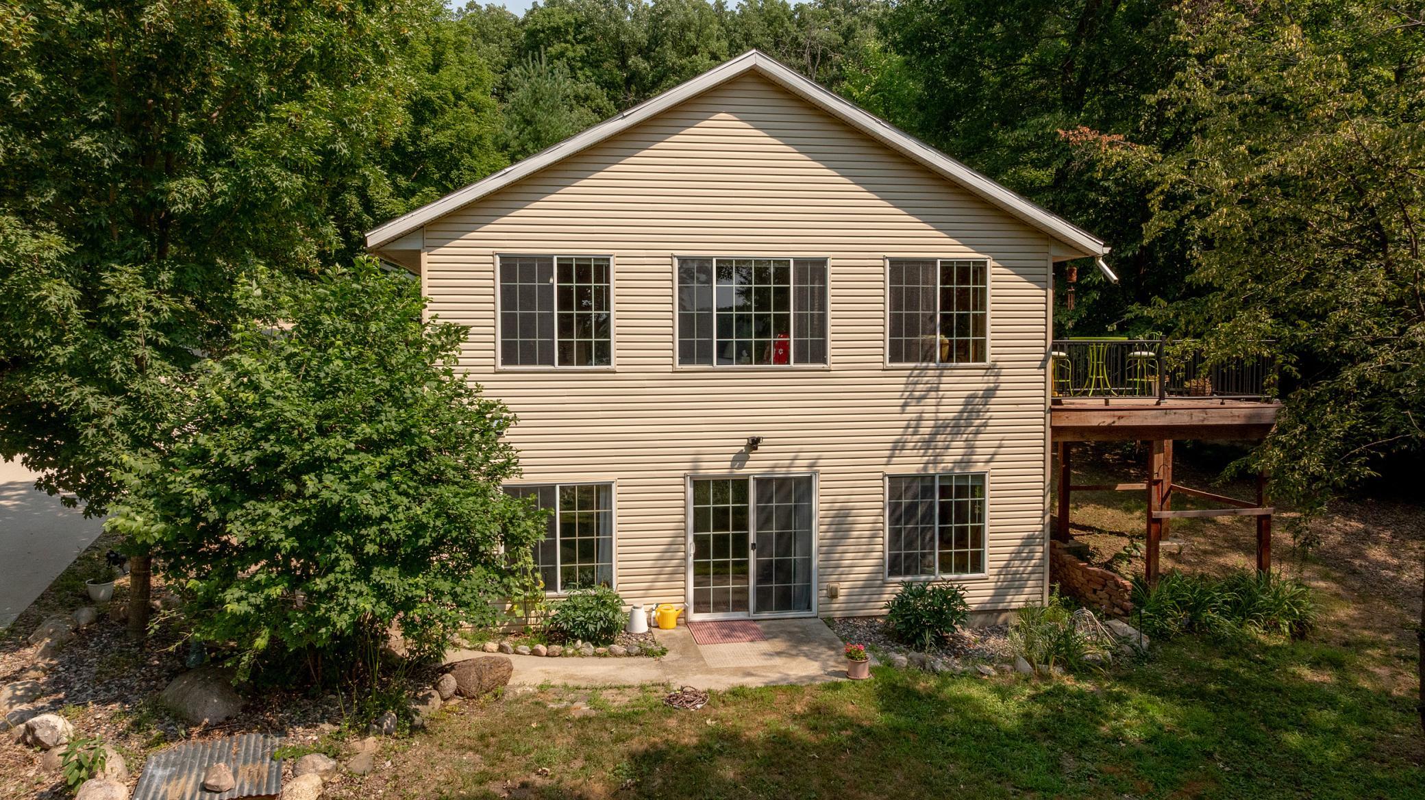 28663 Ottawa Drive Property Photo 1
