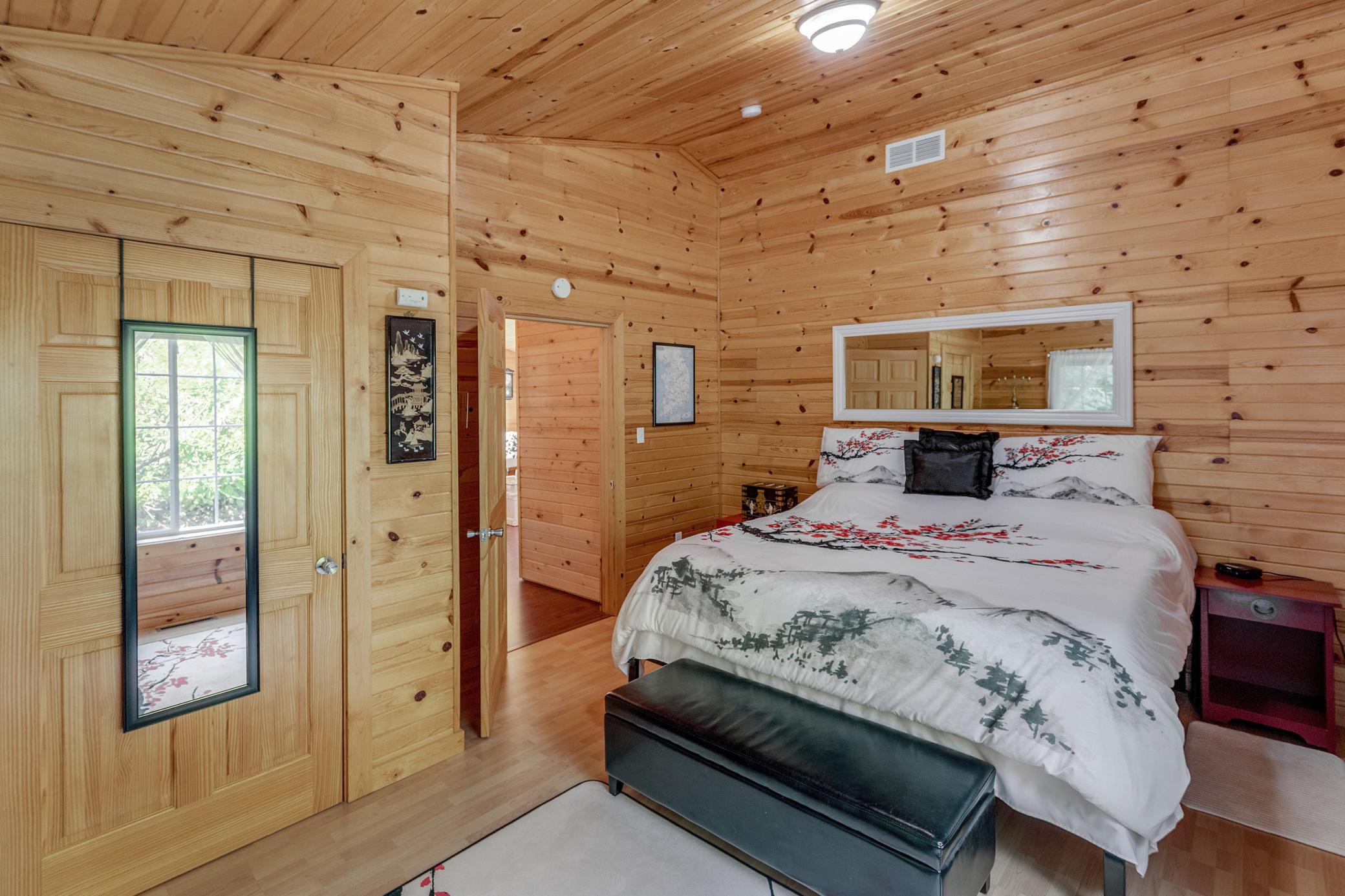 28663 Ottawa Drive Property Photo 14
