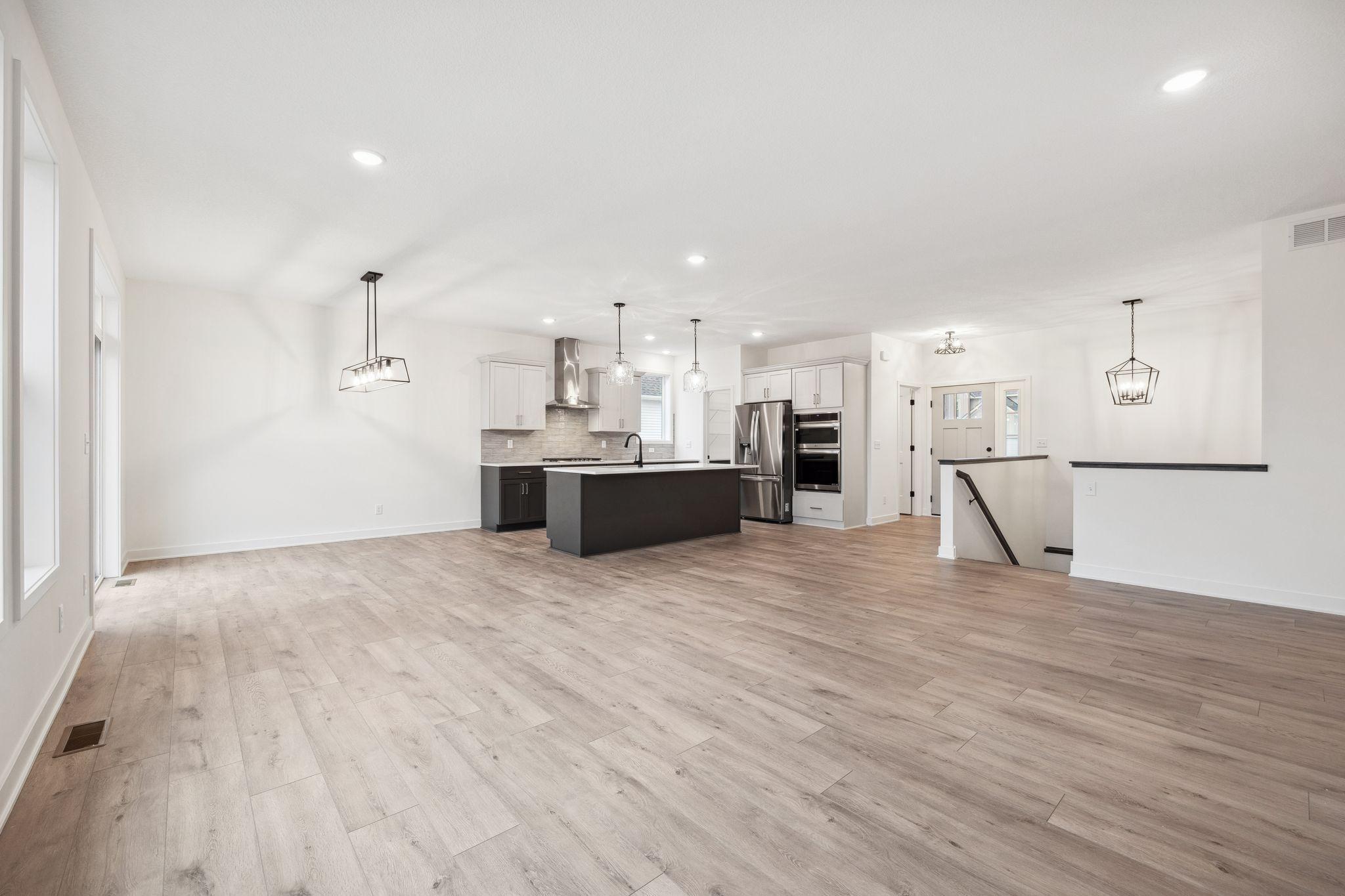 7120286 Property Photo 5