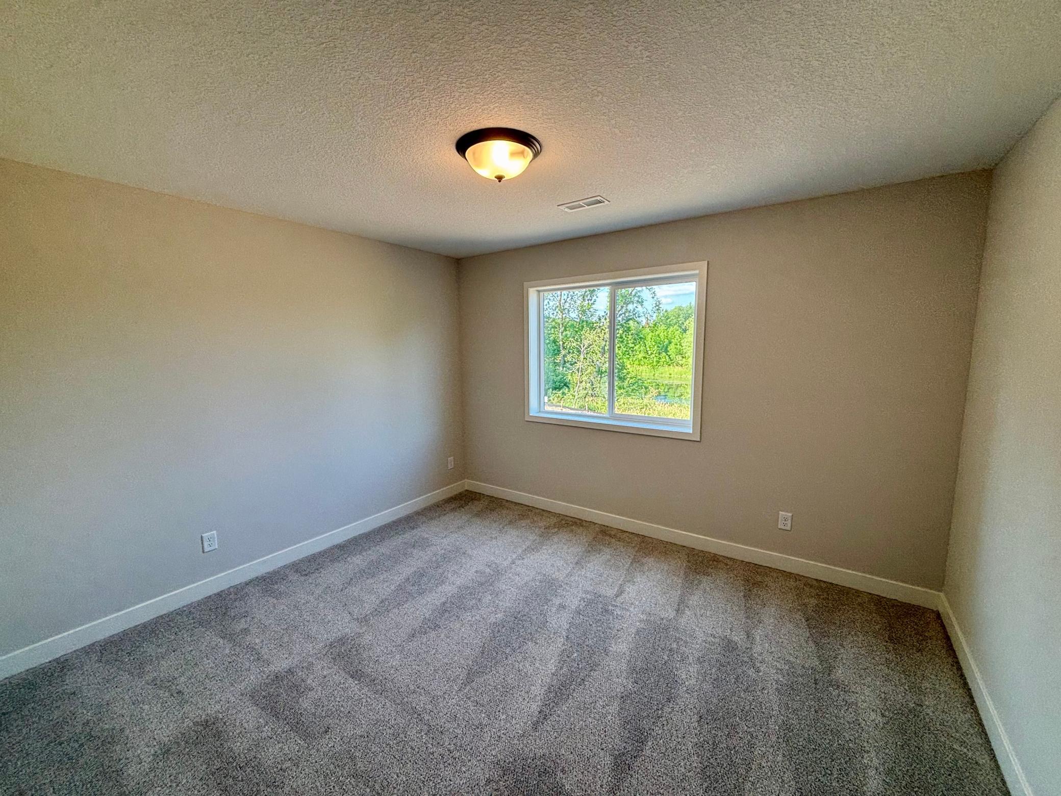 920 Kepler Avenue Ne Property Photo 35
