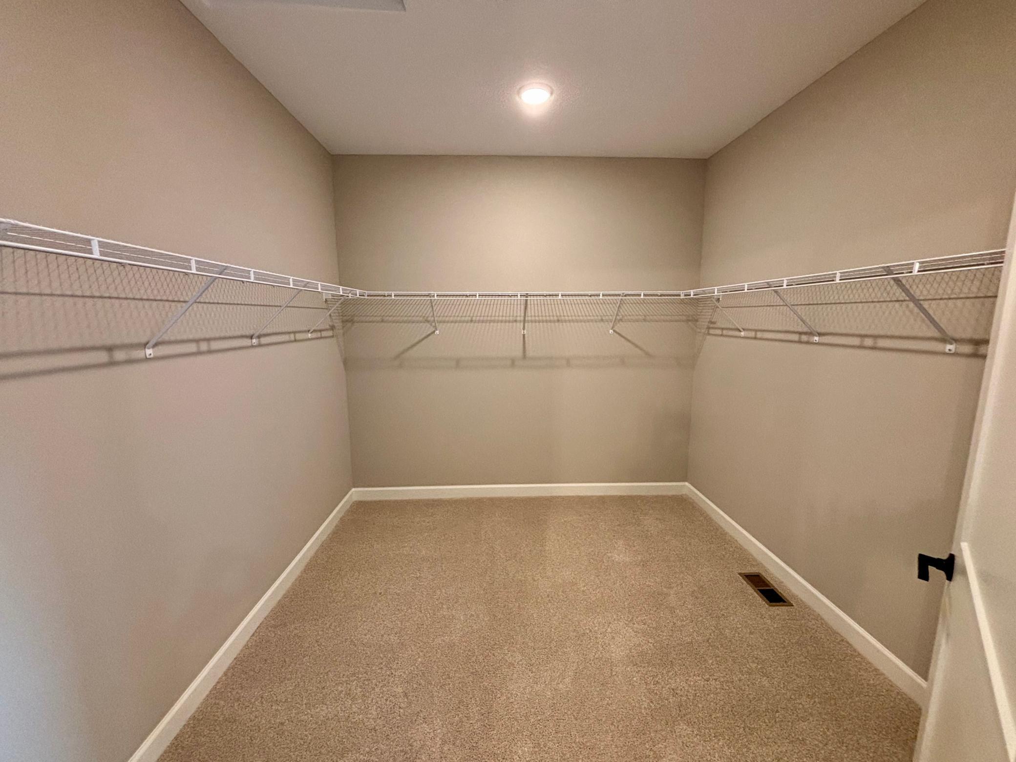 916 Kepler Avenue Ne Property Photo 18