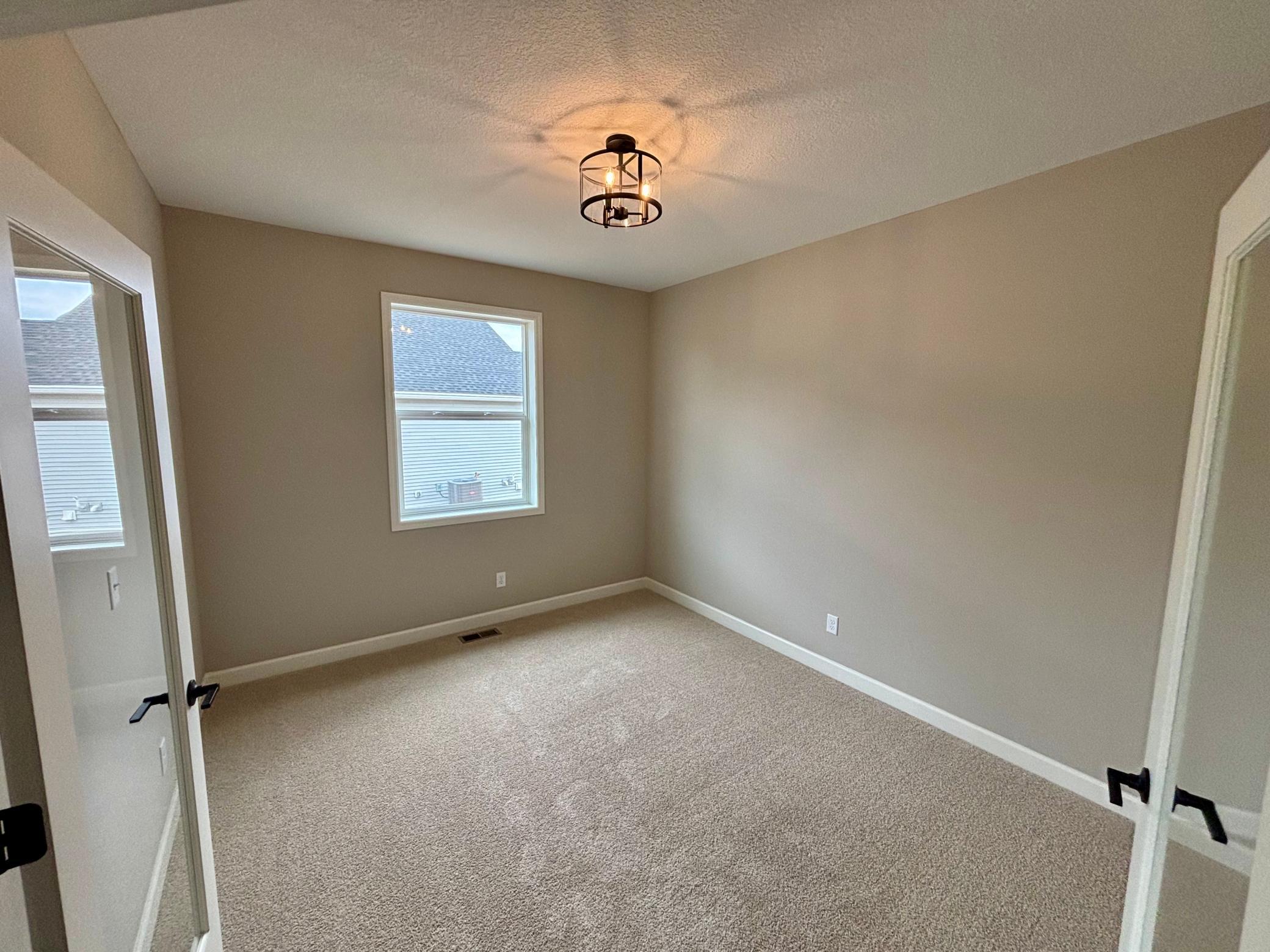 916 Kepler Avenue Ne Property Photo 19