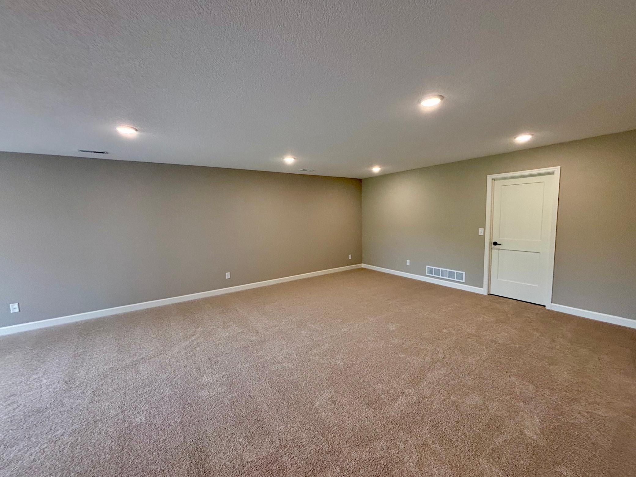 916 Kepler Avenue Ne Property Photo 25