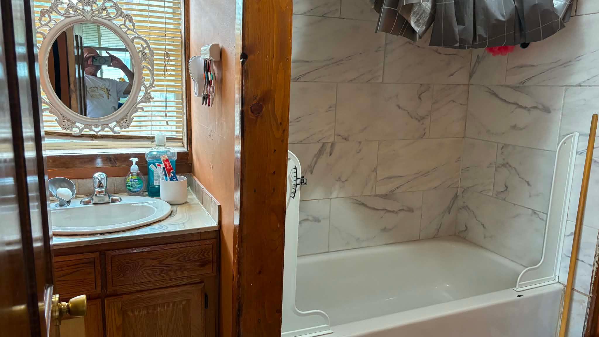 1199 Ross Avenue Property Photo 8