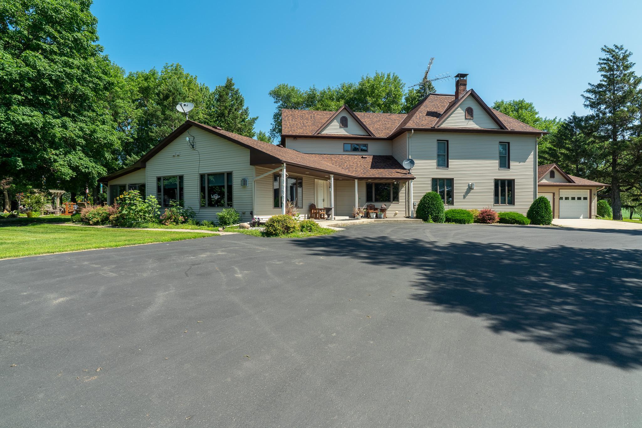 13698 Maple Road Property Photo 34